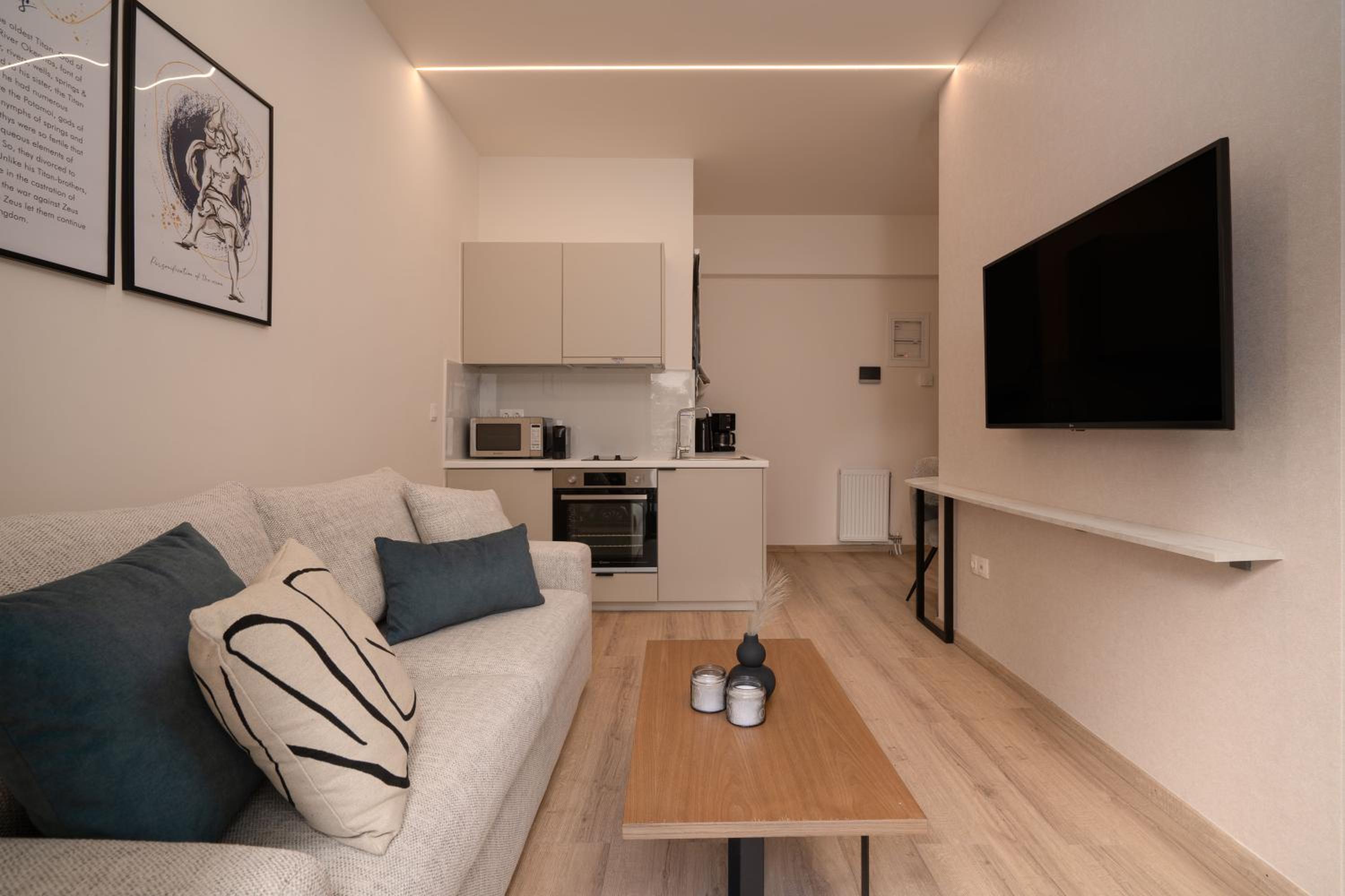 IO SUITES