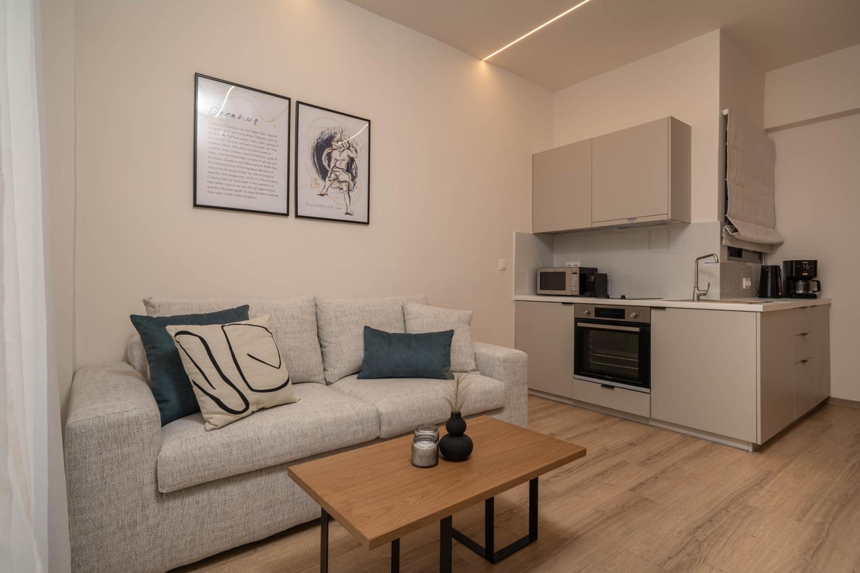 IO SUITES