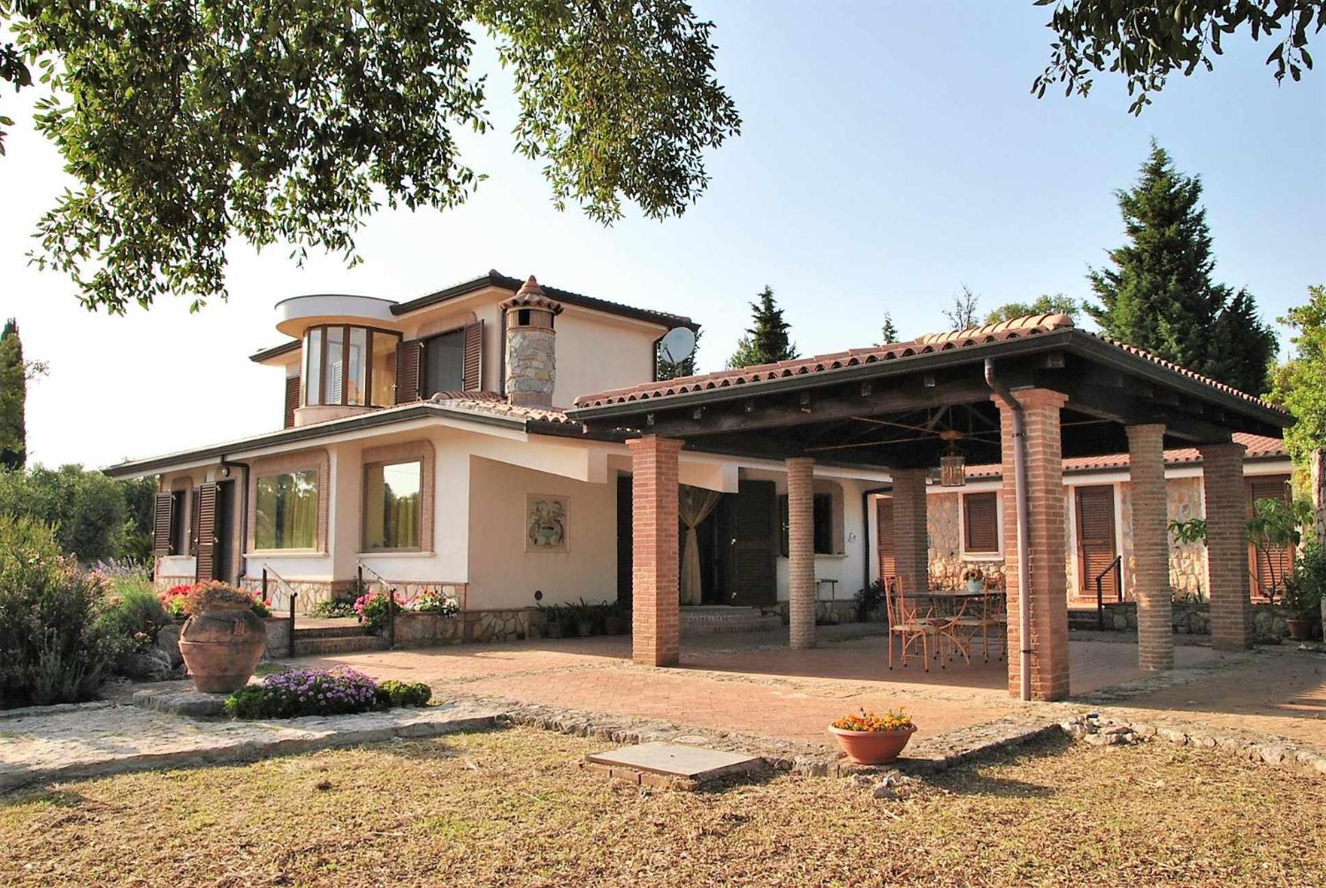 UVA E STELLE villa ad uso esclusivo in collina view 3