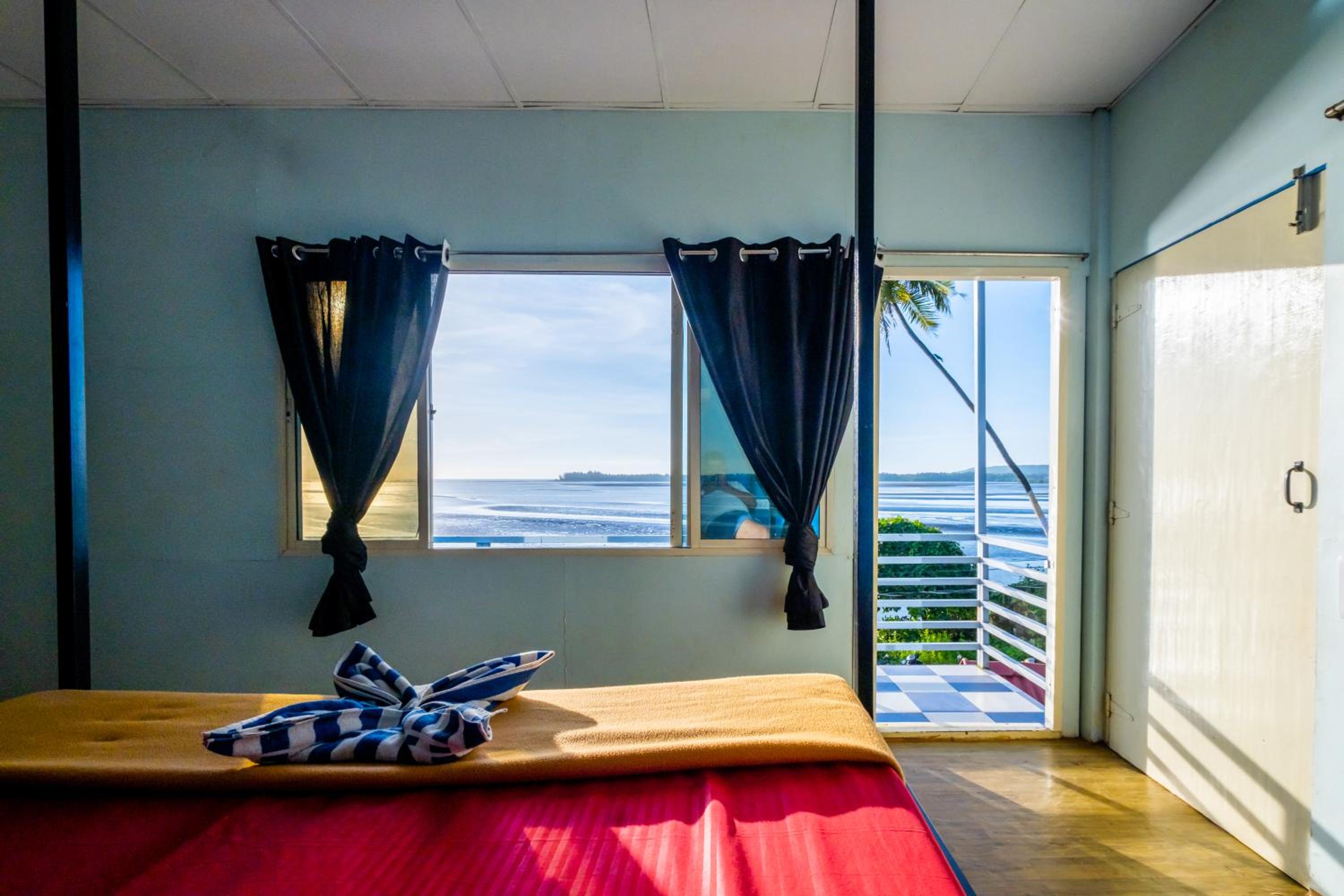 Bon Voyage Sea View Hostel