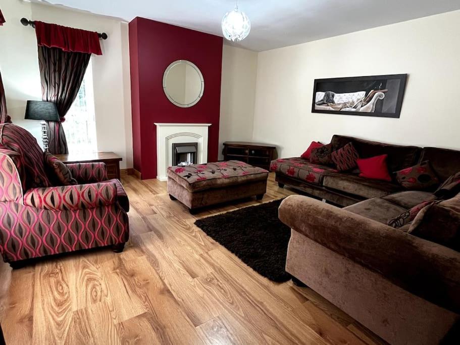 Drumbar Lodge view 3