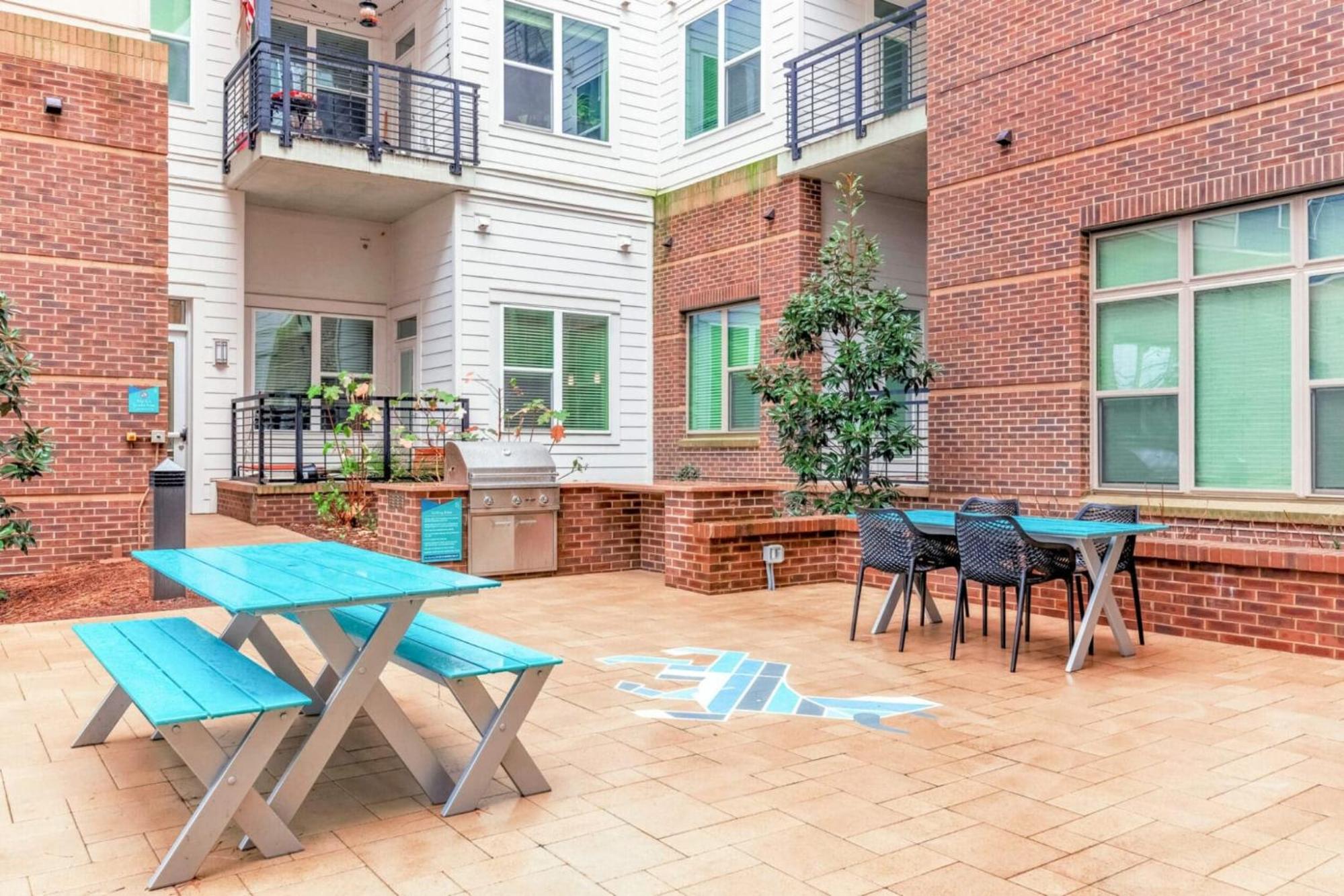 Raleigh Vacations - Modish and Spacious Apartments at The Exchange on Erwin in Durham, North Carolina - Property Image 47