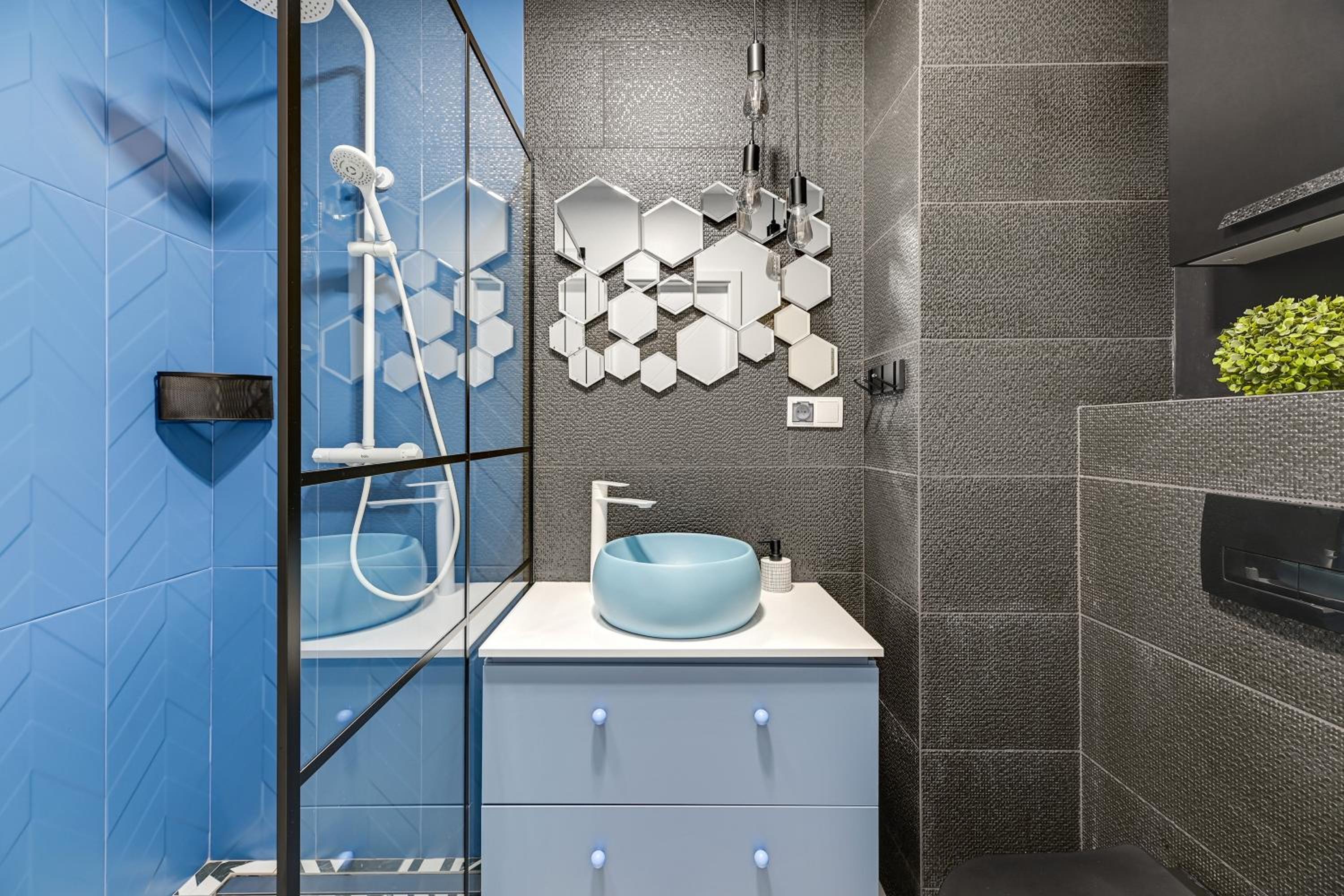 Blue Mandarin Marina