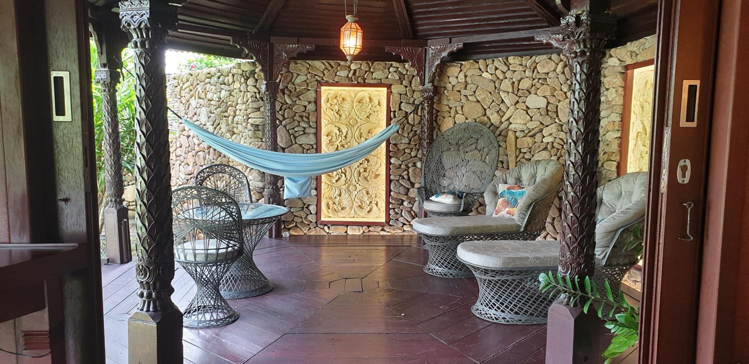 Robinson's Cove Villas