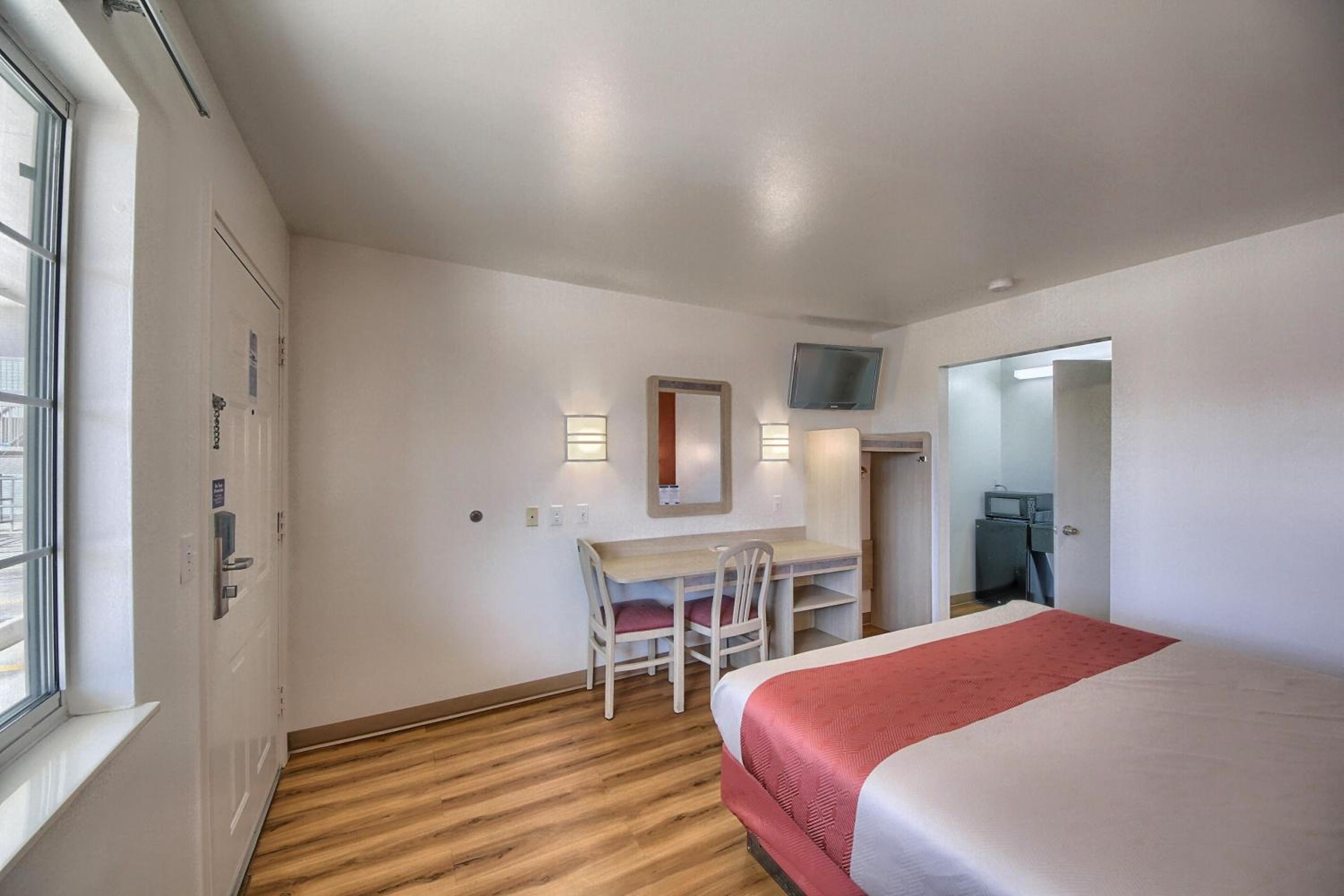 Motel 6-Kerrville, TX