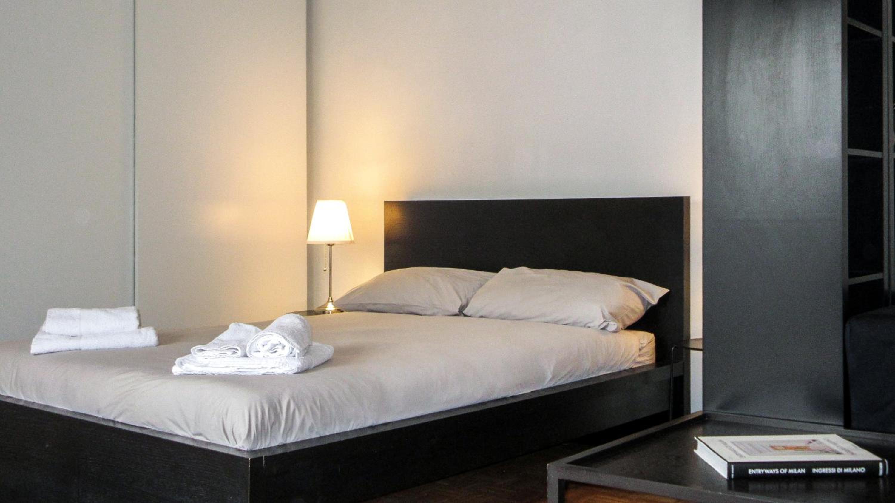 Easy Isola, for an easy stay