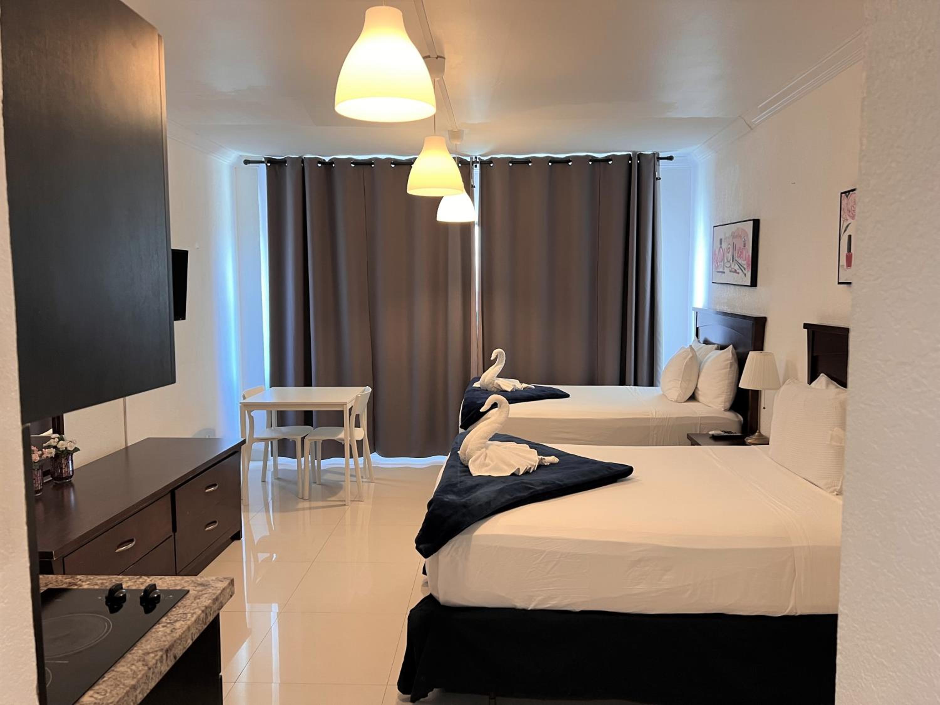 Ocean Front Units at Miami Beach