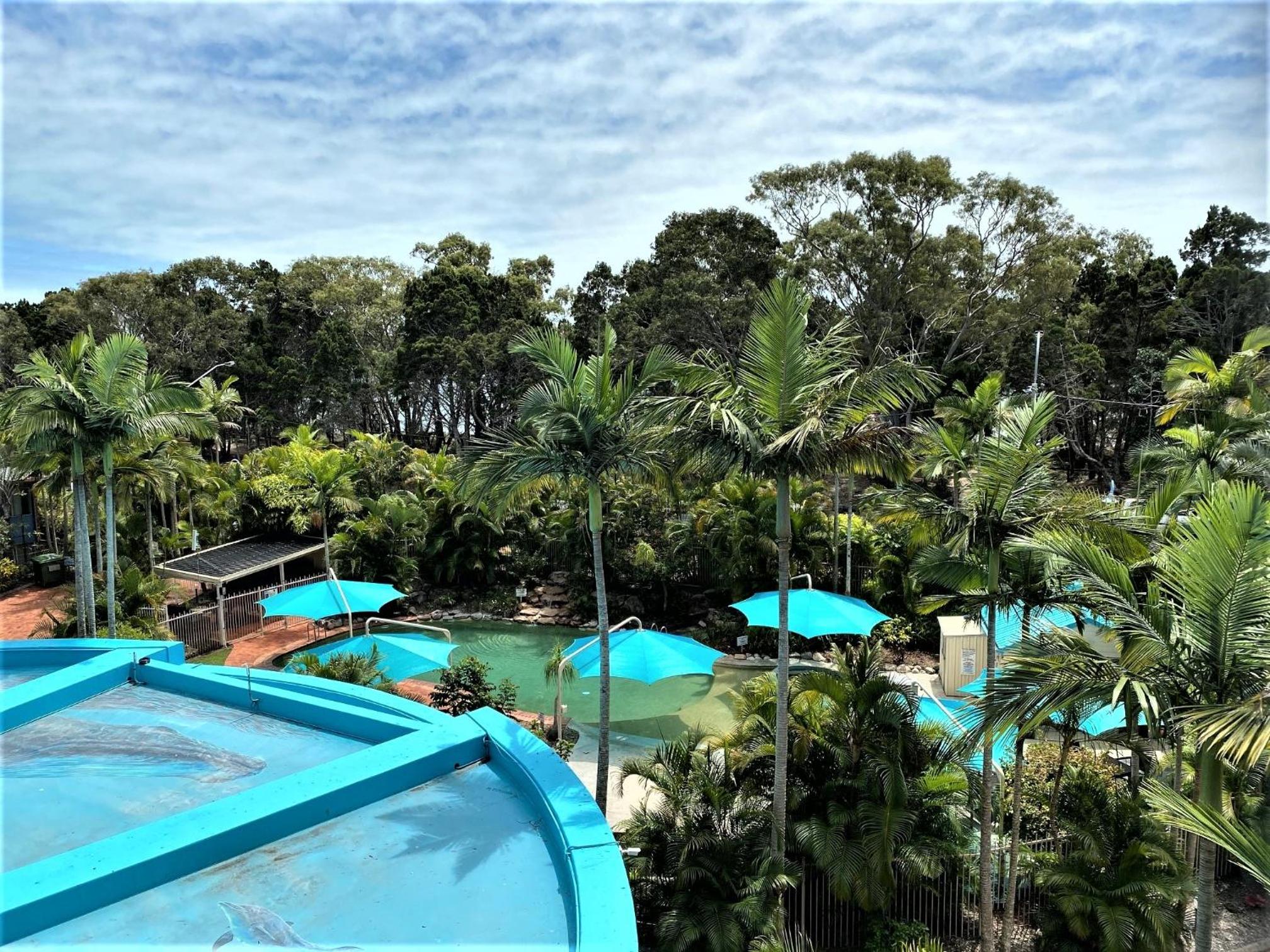 Riviera Resort