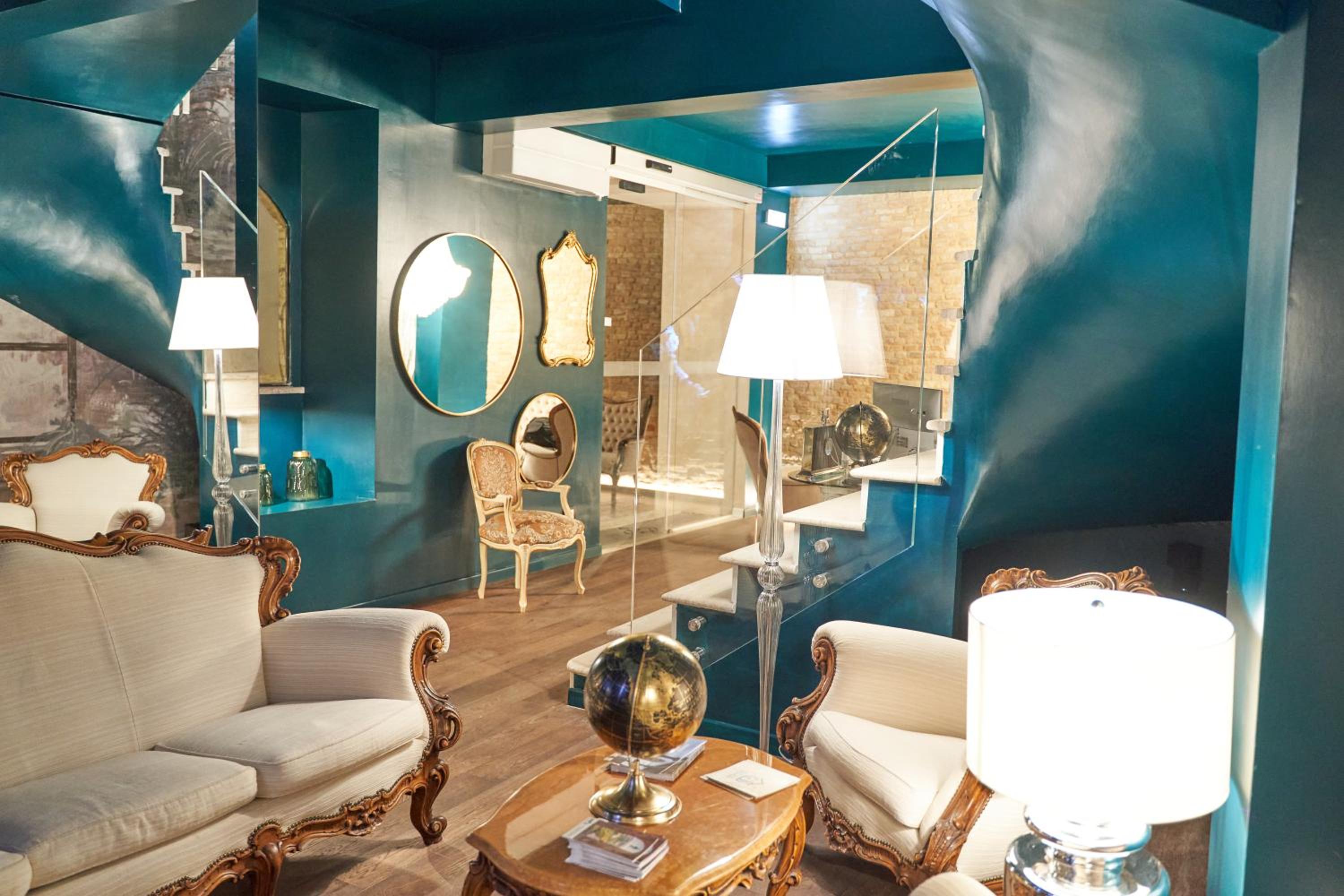 lounge