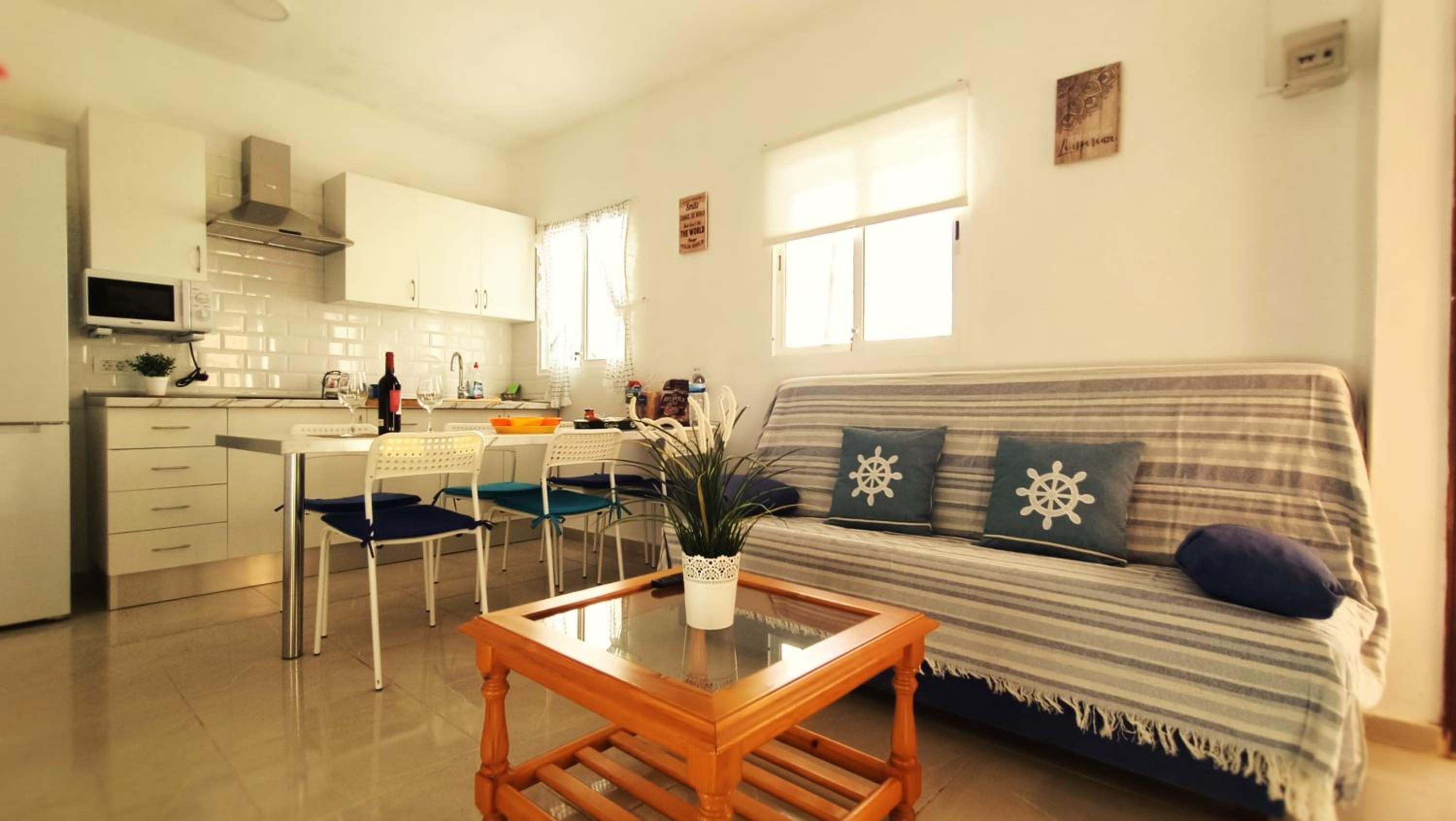 alquilaencanarias Casa La Playa La Gomera