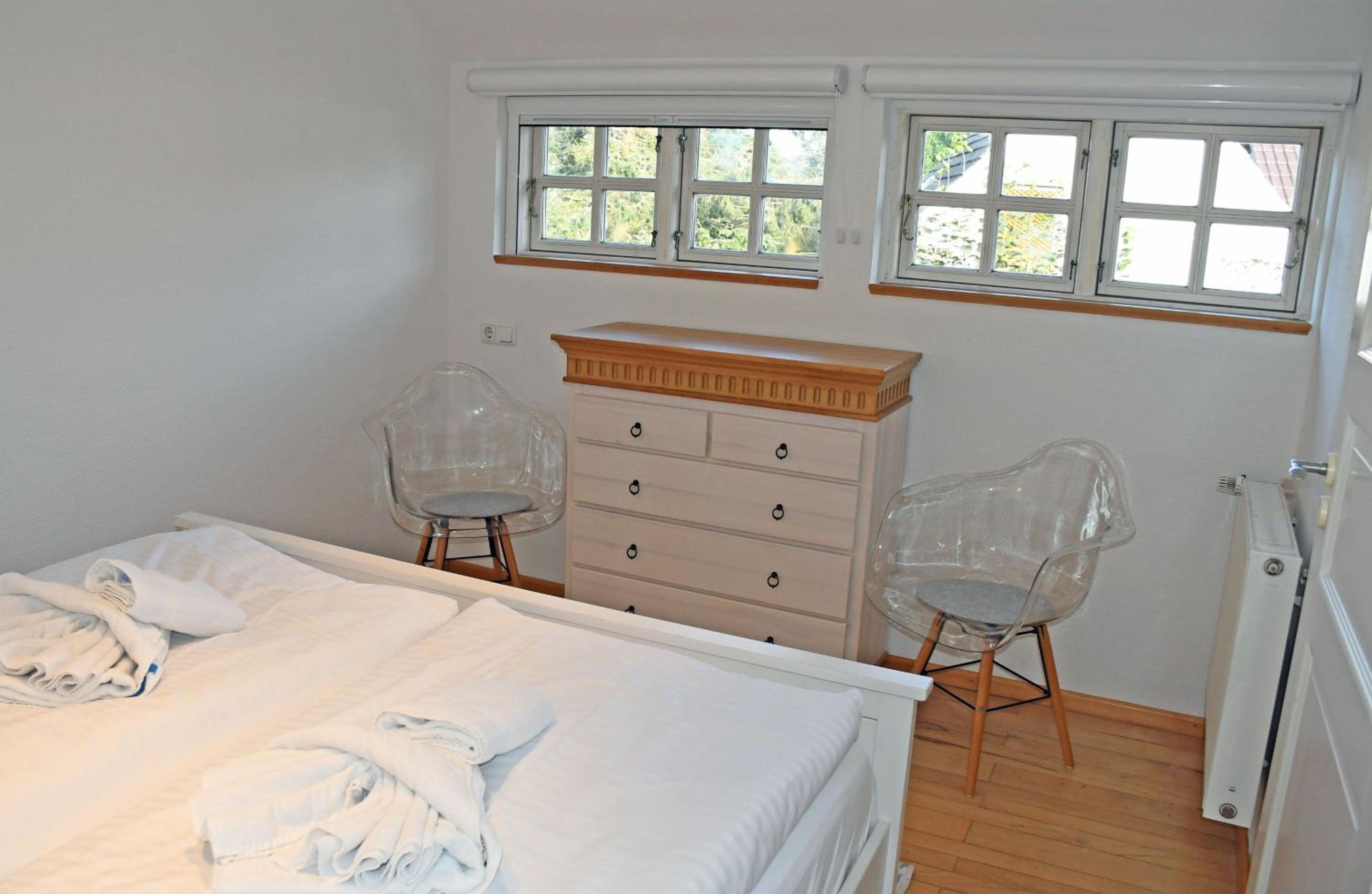 NEU angeboten Mönchguter Ferienhaus u Reetdach mit Kamin
