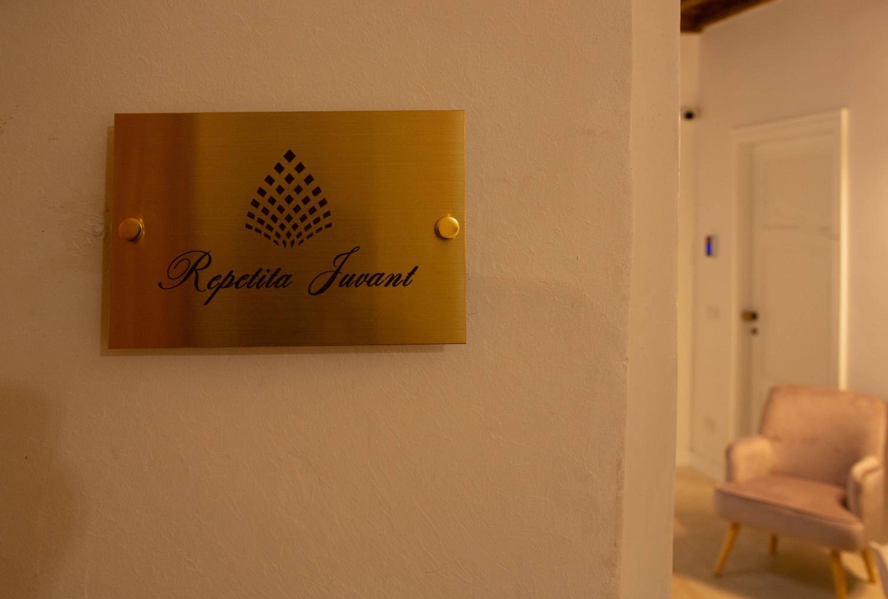 Repetita Juvant