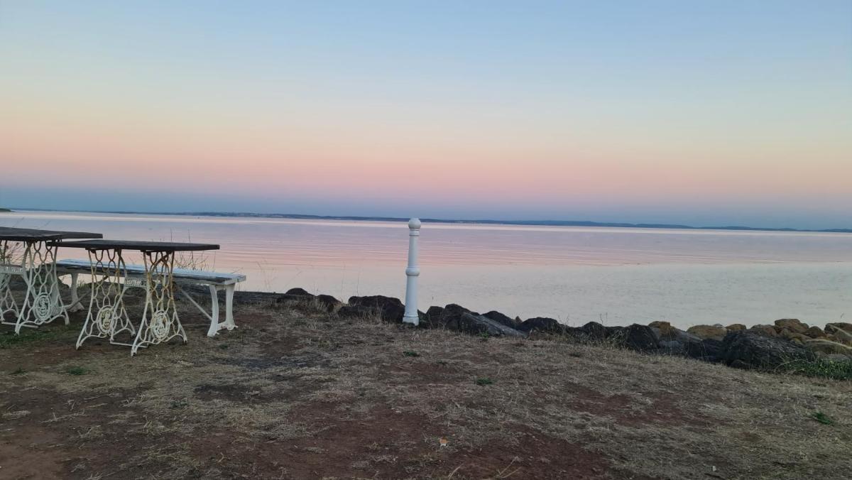 The West Usk Lighthouse Lightkeepers Lodge view 2
