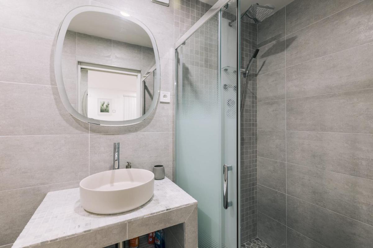 GuestReady - Jungle Studio near Disneyland view 4