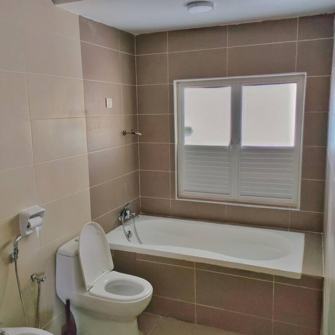 3 Storey Swimming Pool&Projector House Setia Alam view 4