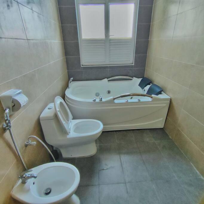 3 Storey Swimming Pool&Projector House Setia Alam photo 2