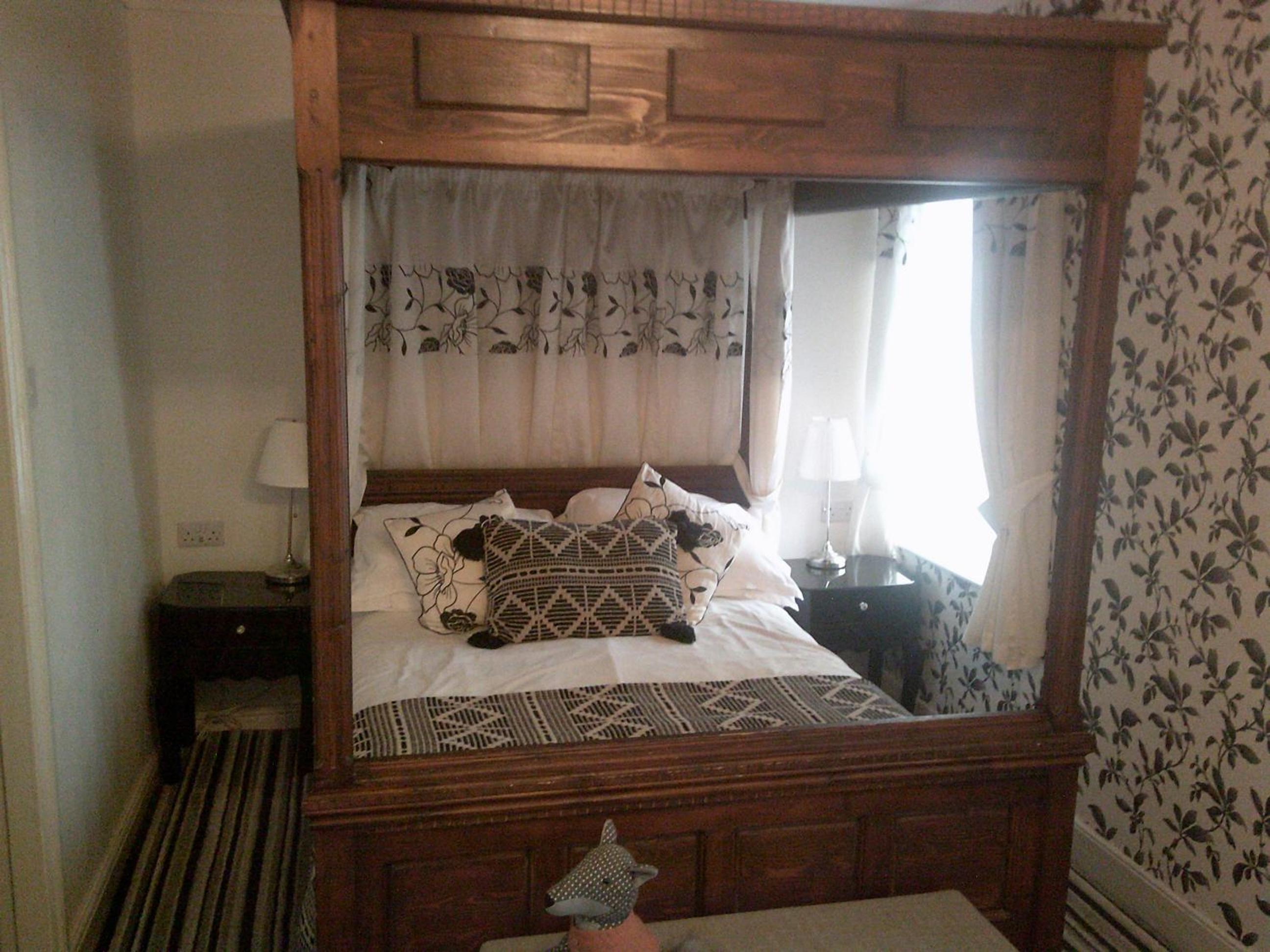 Virginia Cottage Guest House