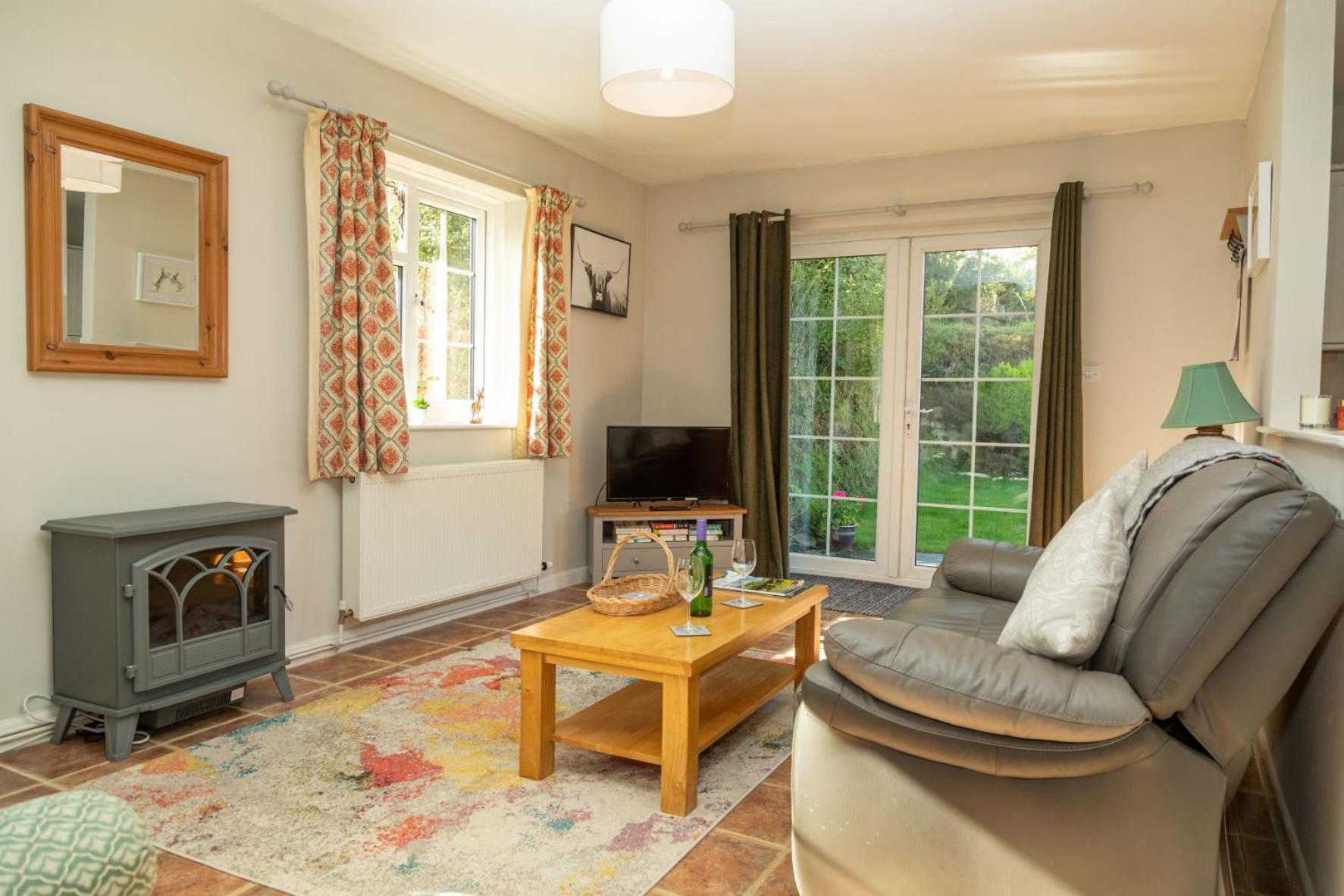 Monks Cleeve Bungalow