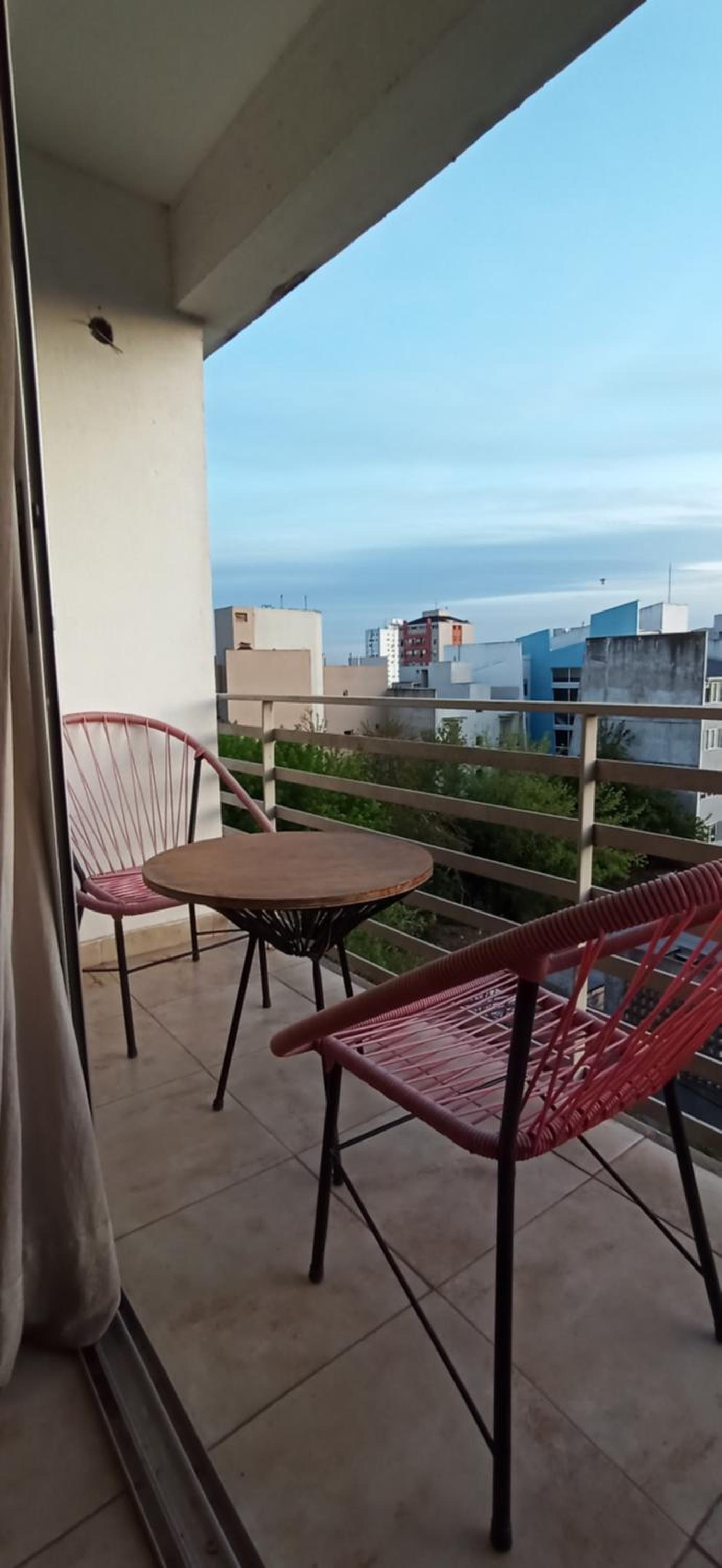 La Plata moderno apart