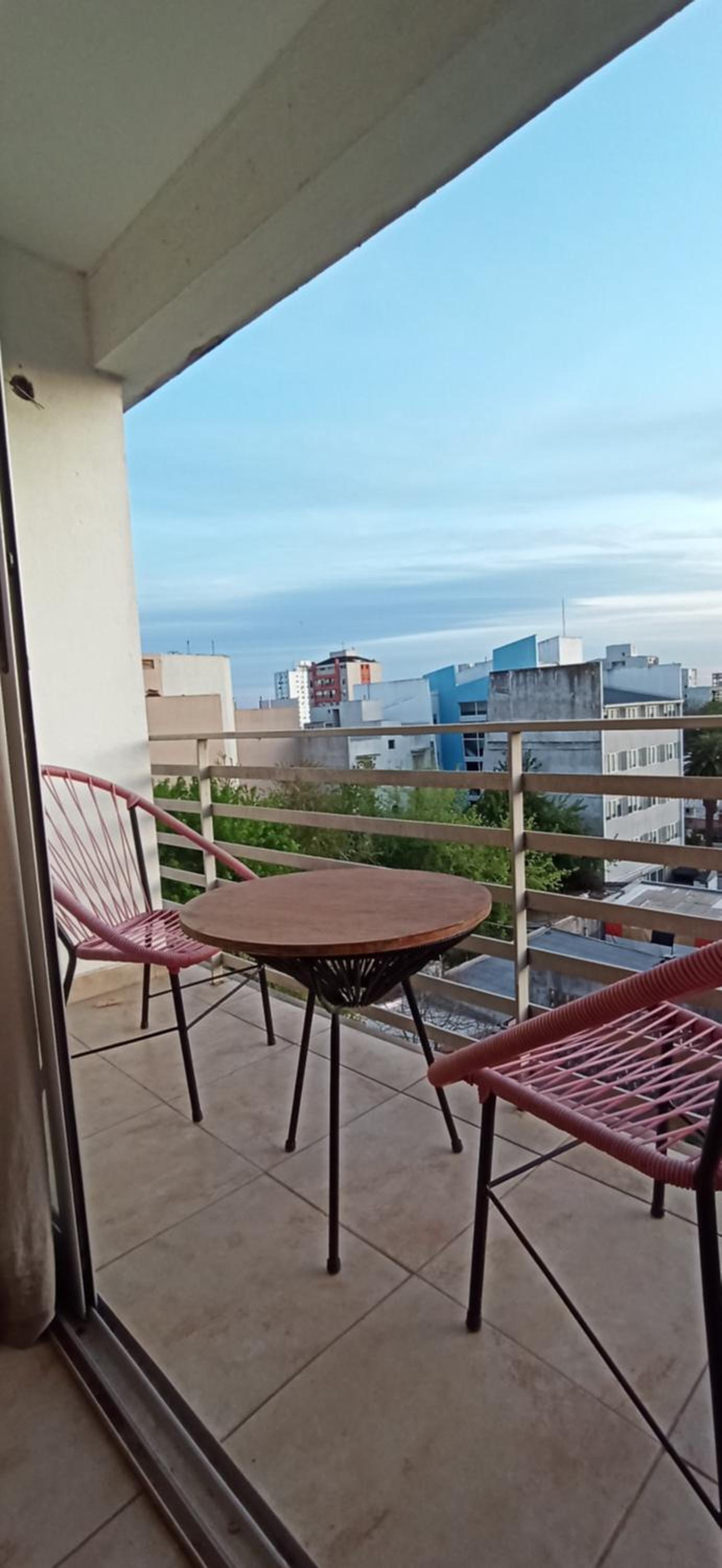 La Plata moderno apart