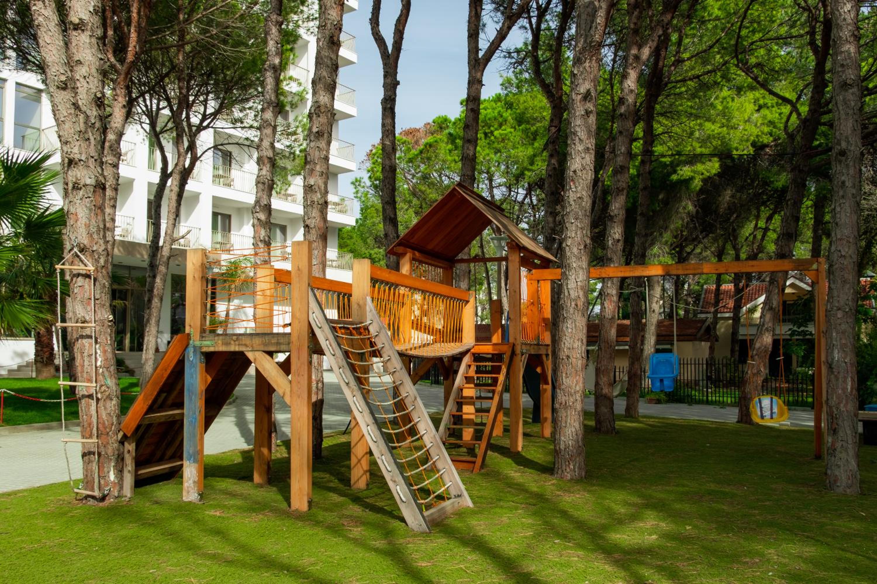 Fllad Resort & SPA Durres