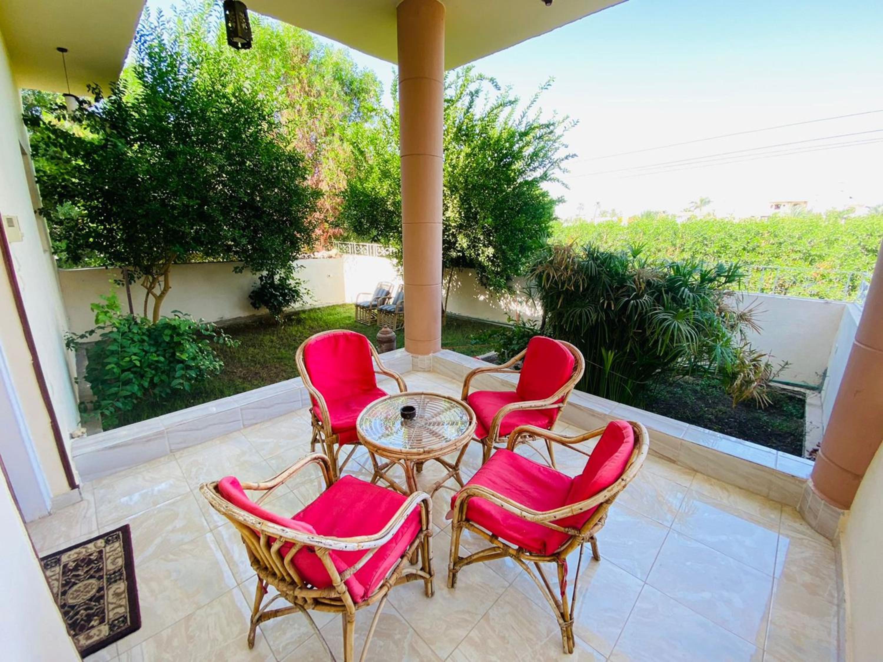 Happiness Guest House