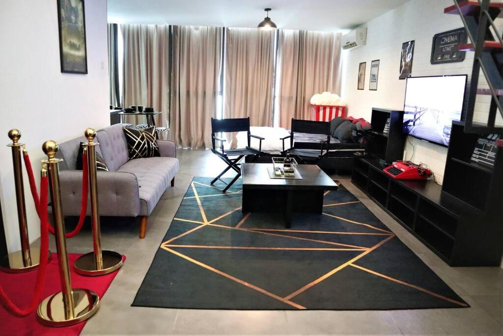 Hollywood Loft 6-7pax,5mins to Kidzania, IKEA, 1U photo 6