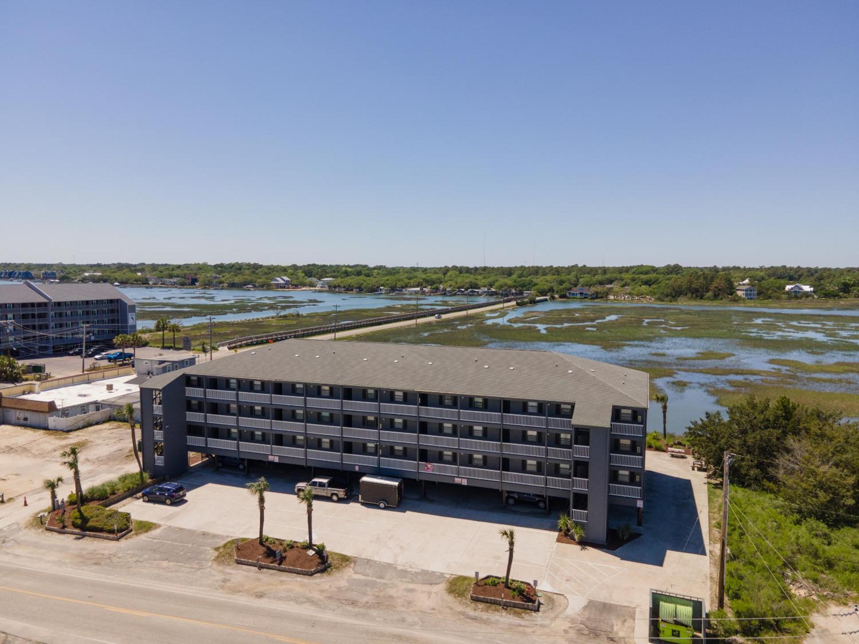 Hotel Bella Vista: Marshfront Condo 1 Block To The Beach. Pool & Hot Tub-1st Floor - Image 1