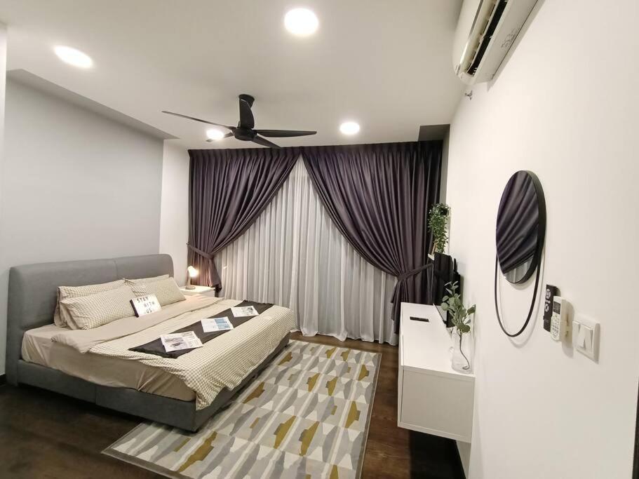 Almas Suites Couple Cozy Seaview Netflix By STAY photo 3