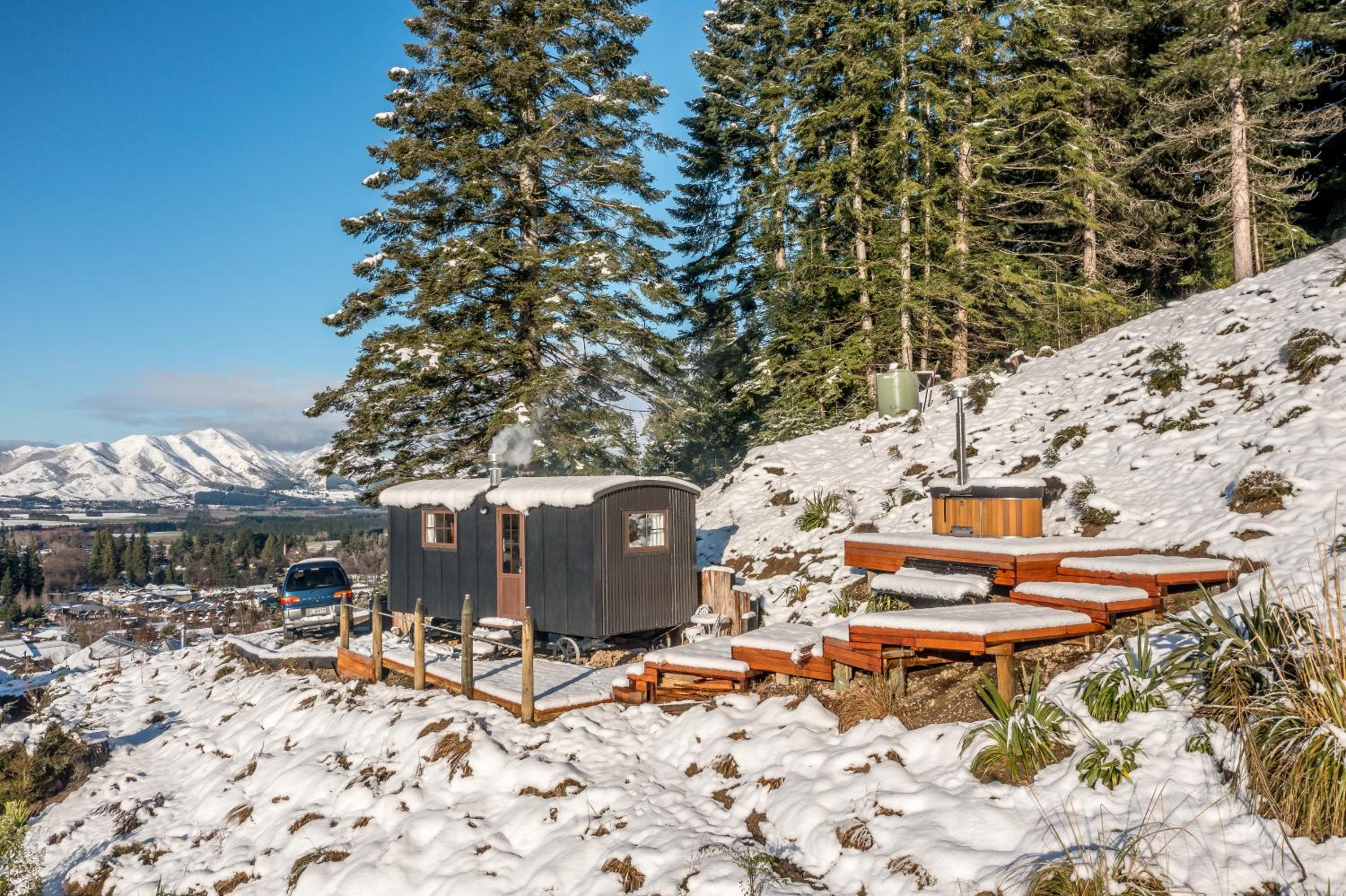 The Shepherds Hut - boutique retreat. view 3