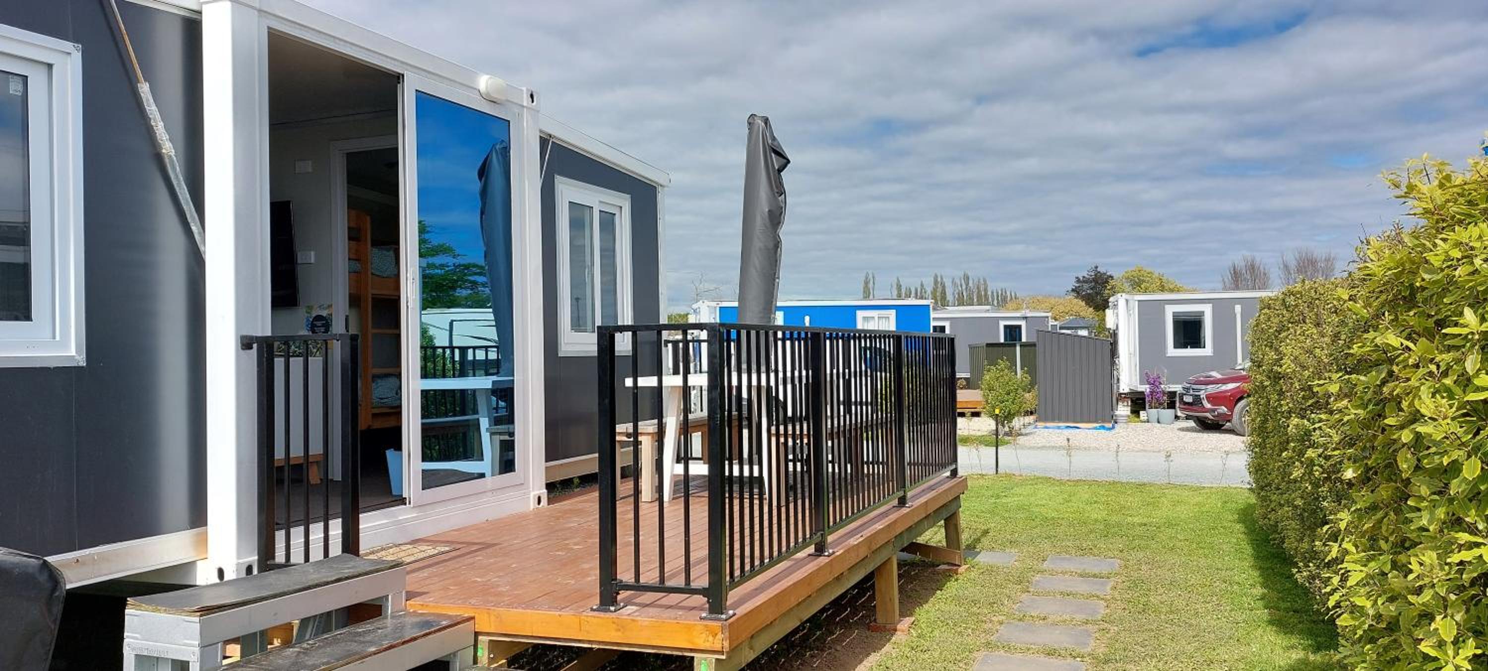 Self Contained 2BR holiday unit in Richmond Tasman view 3