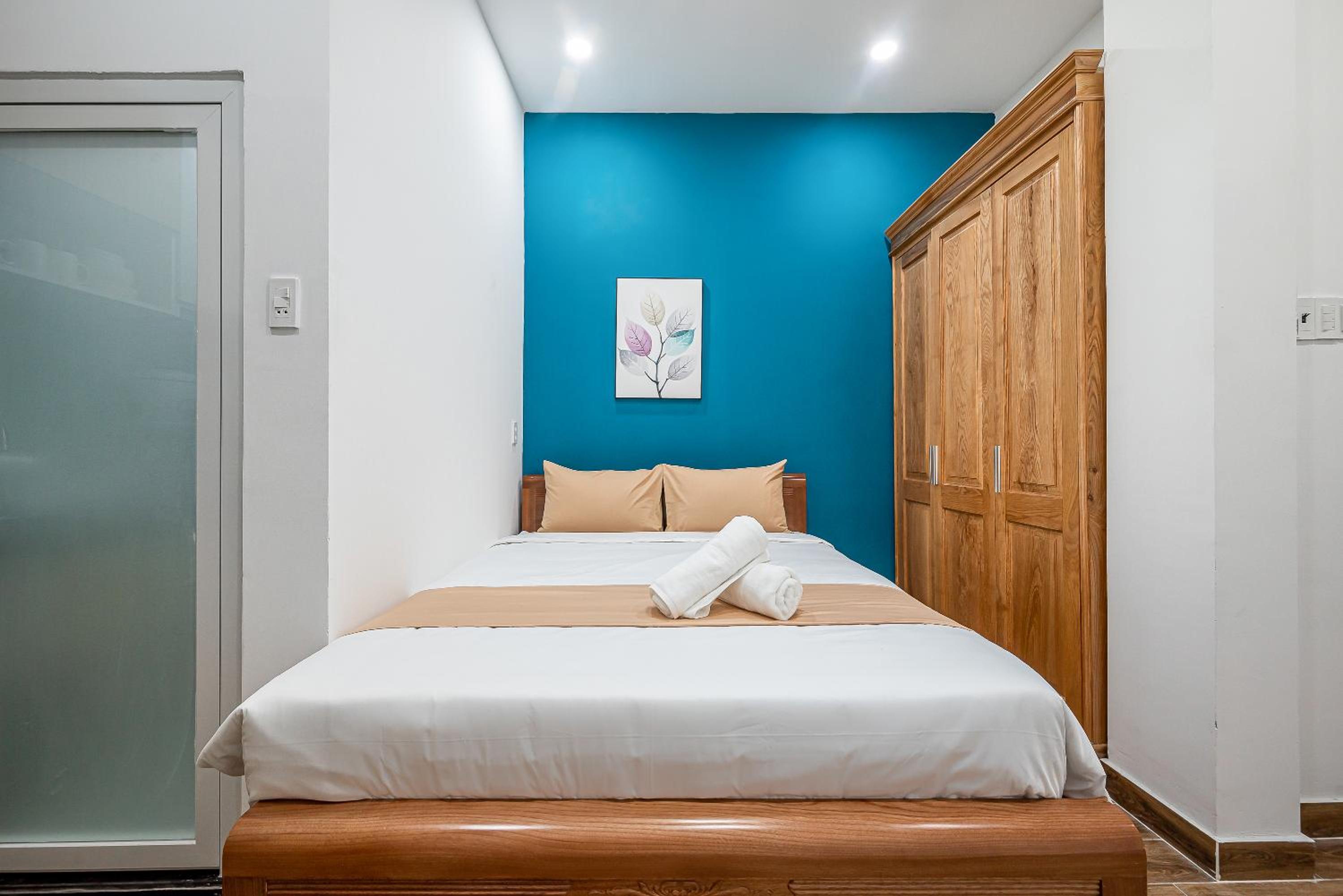 Cozrum Homes - Retro House