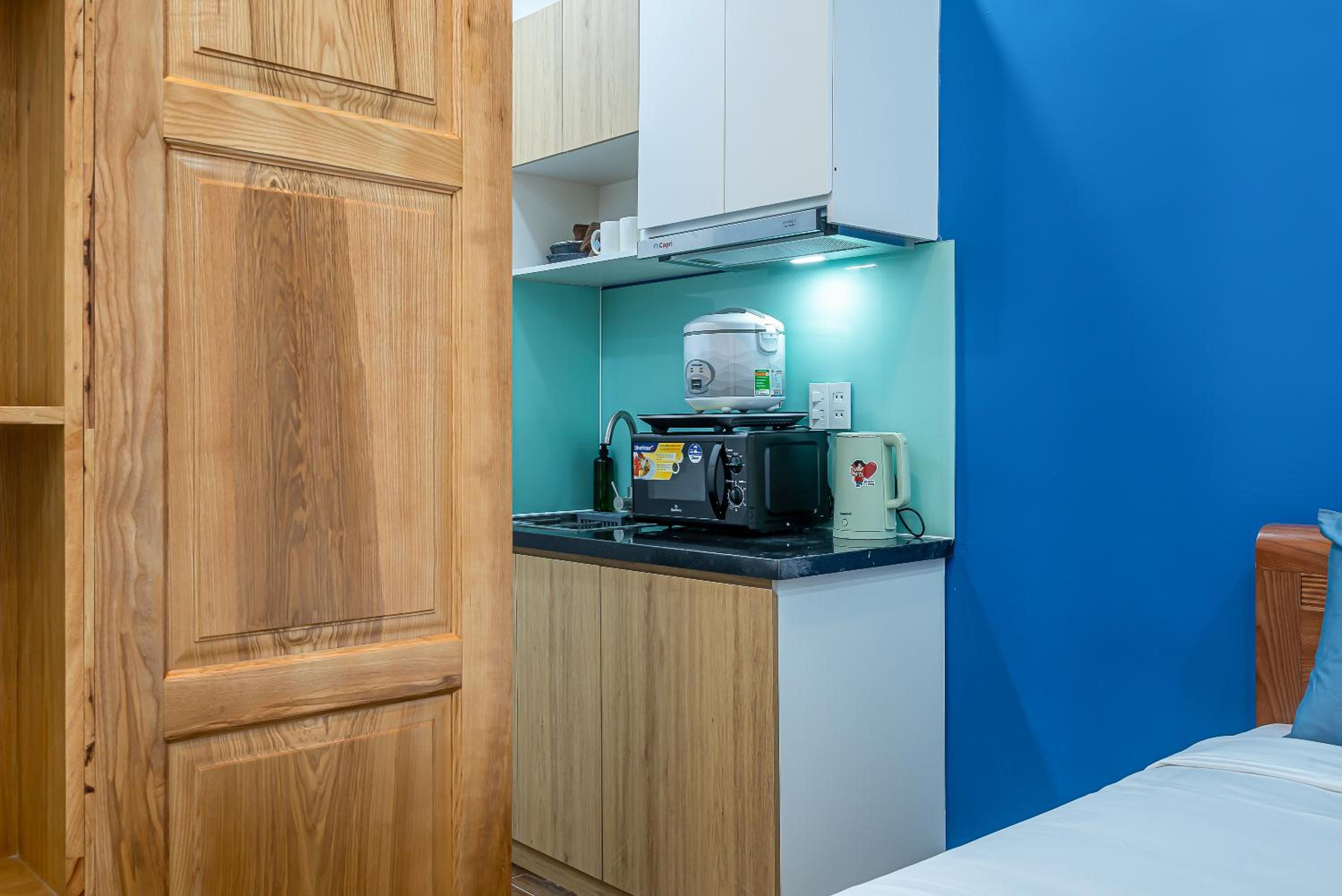Cozrum Homes - Retro House