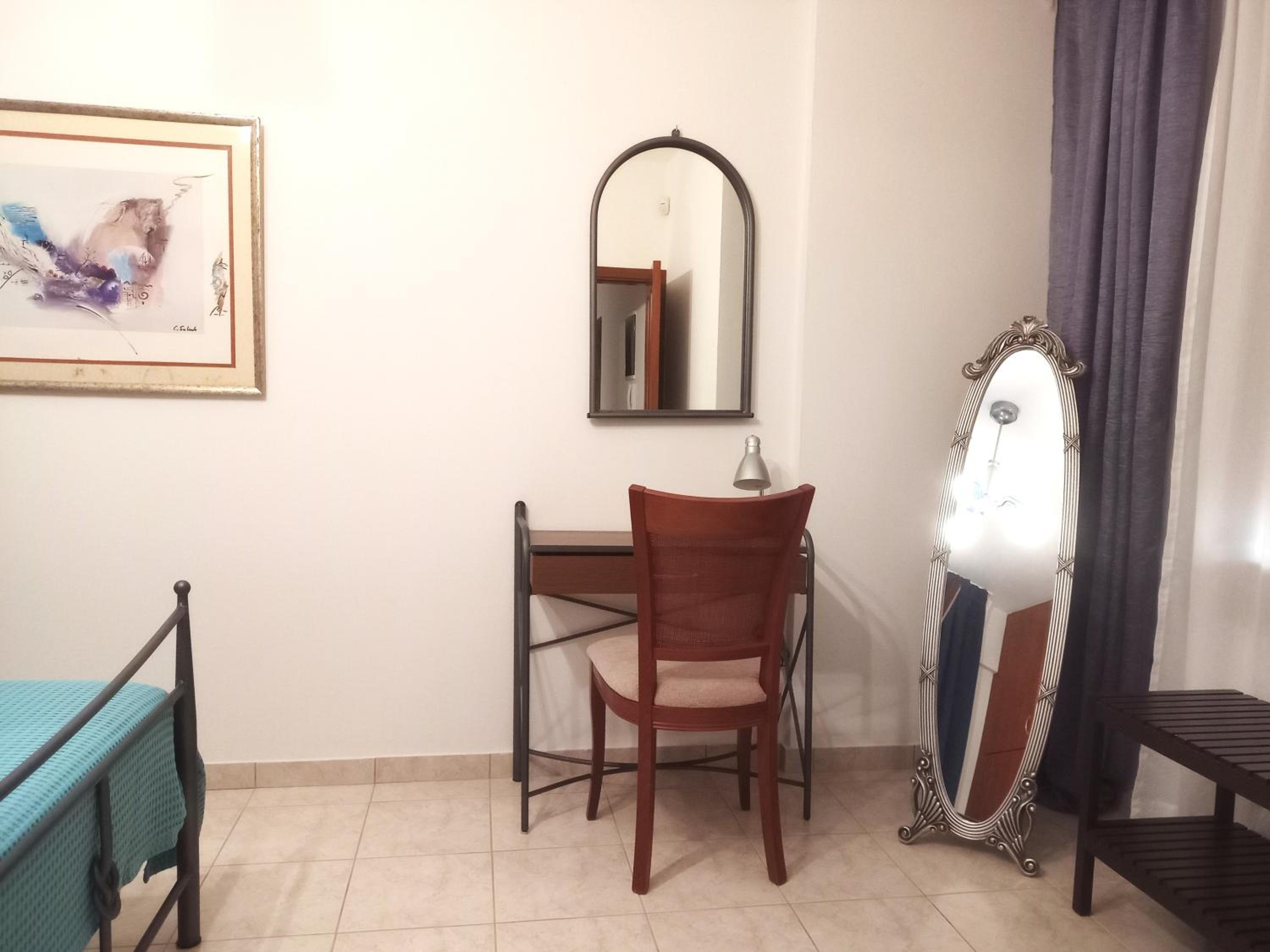 Tholos Bay Suites