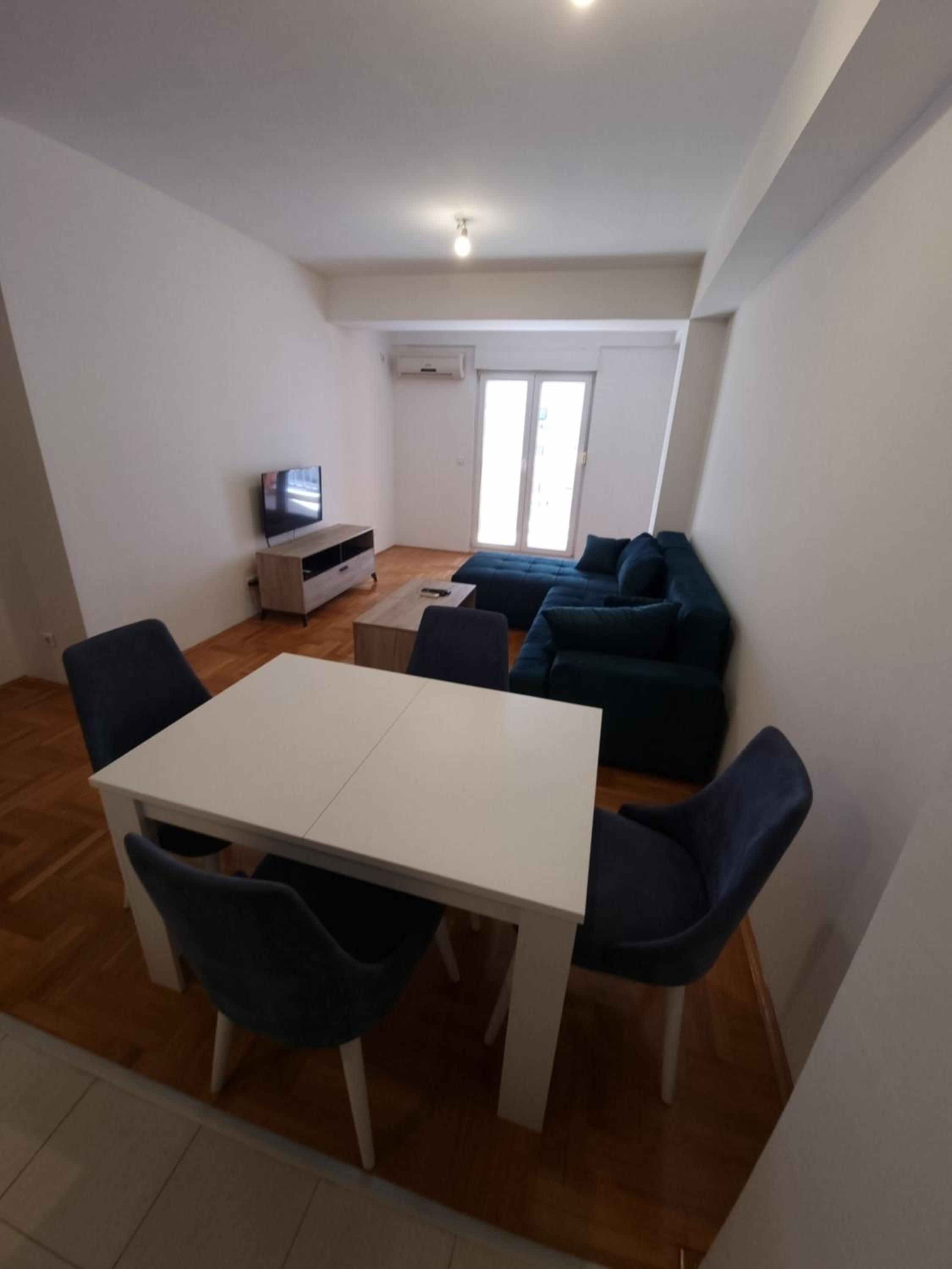 Big apartment photo 4