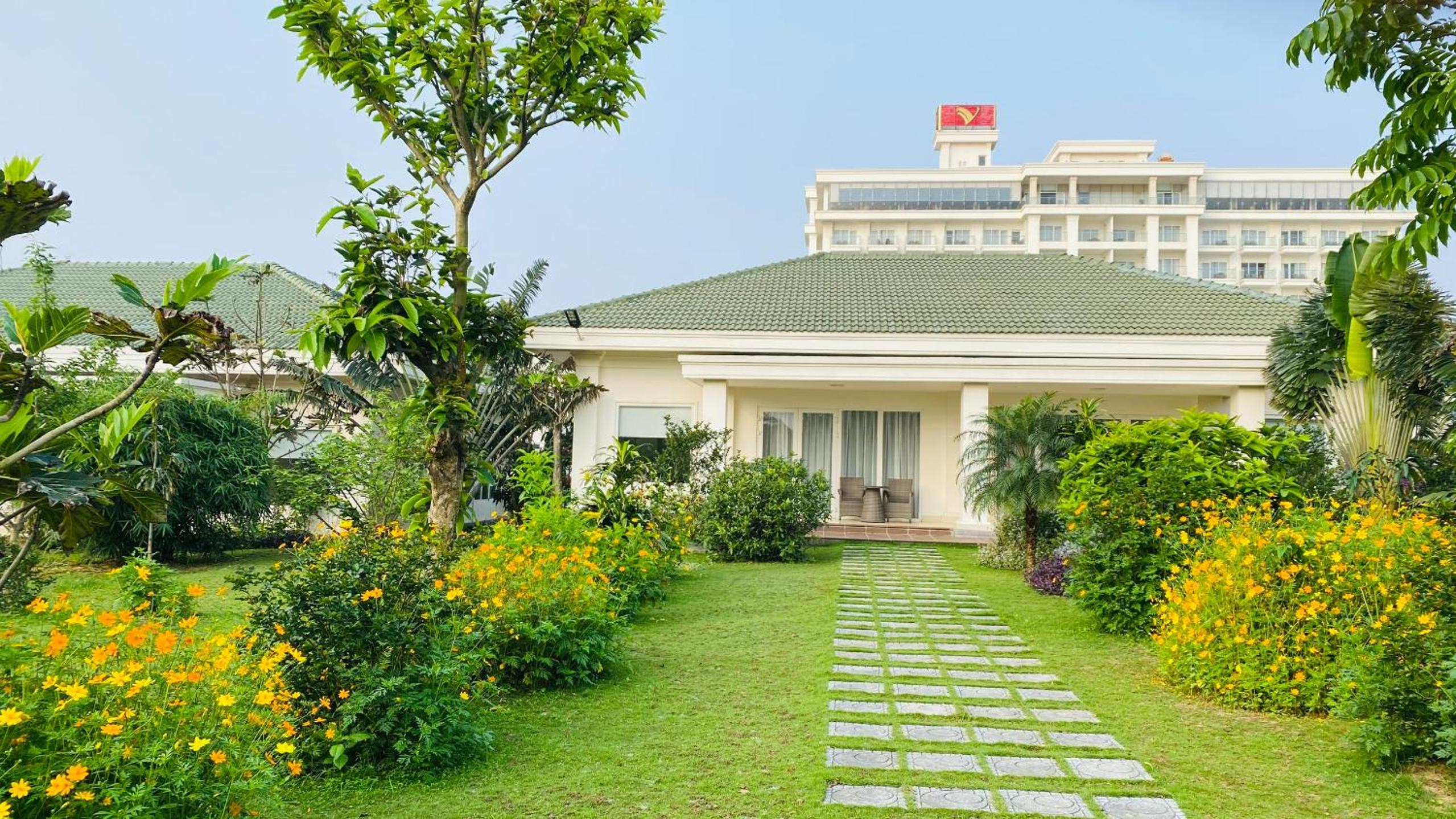 Gold Coast Hotel Resort & Spa