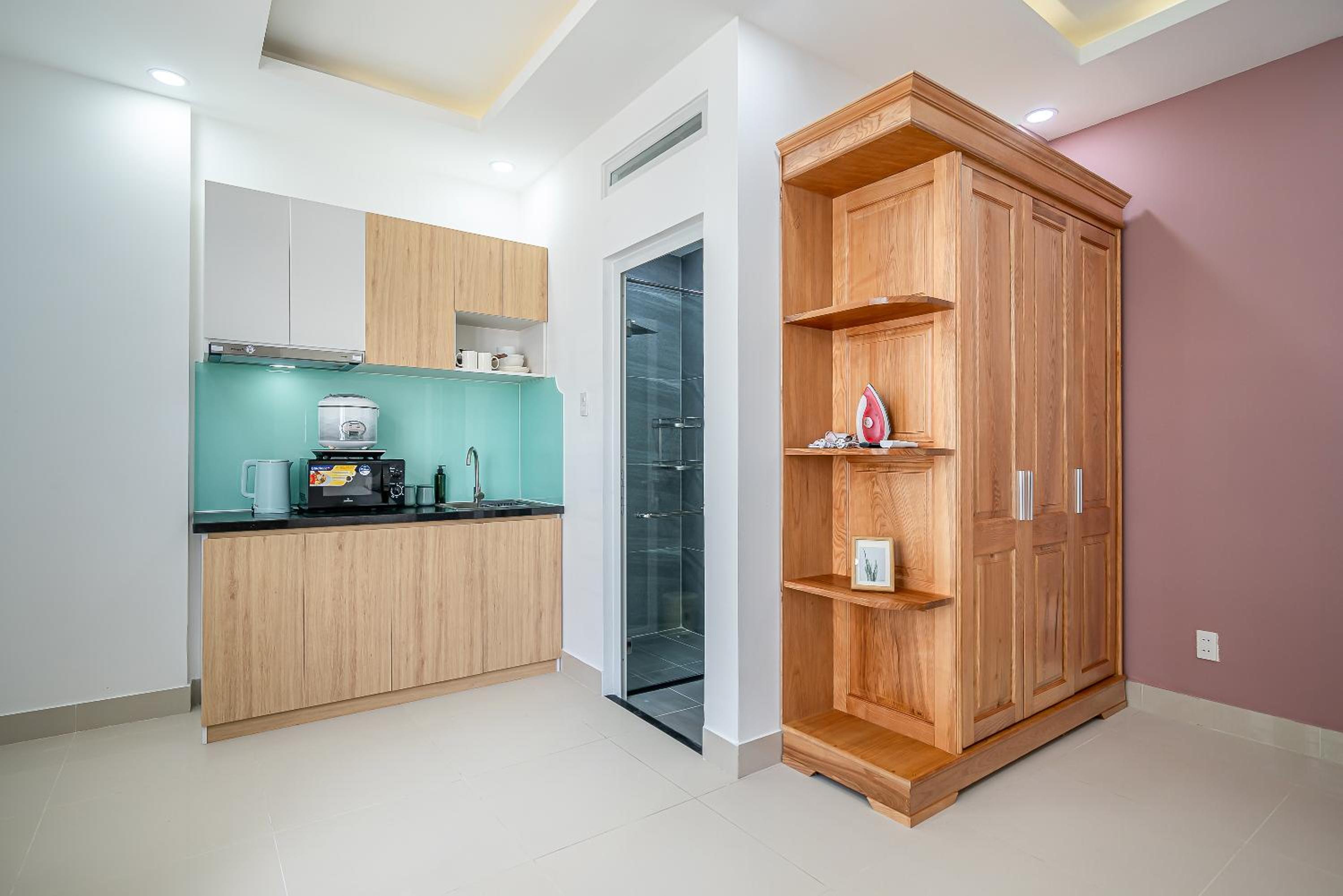 Cozrum Homes - Retro House