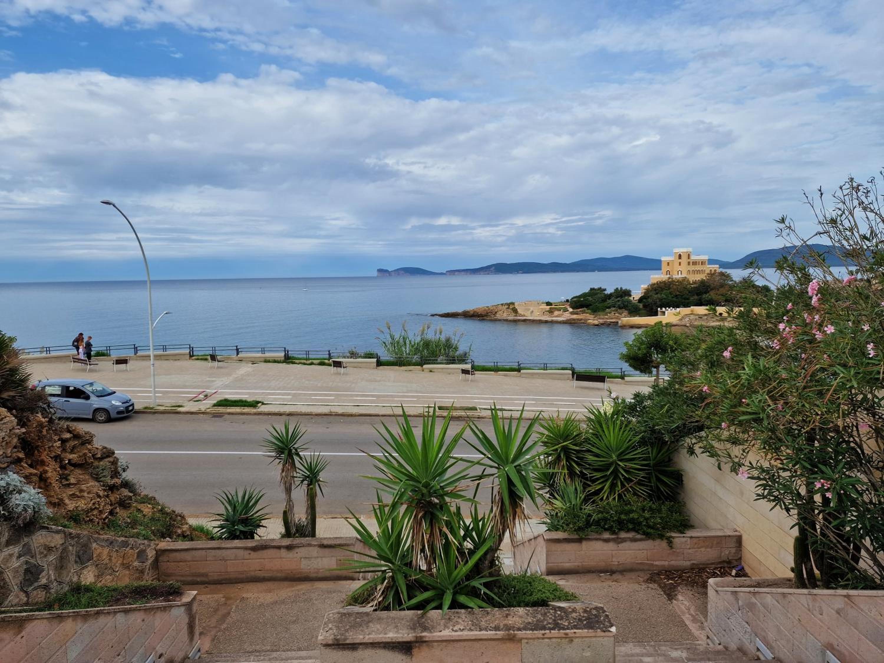 Nulauro Home view 2