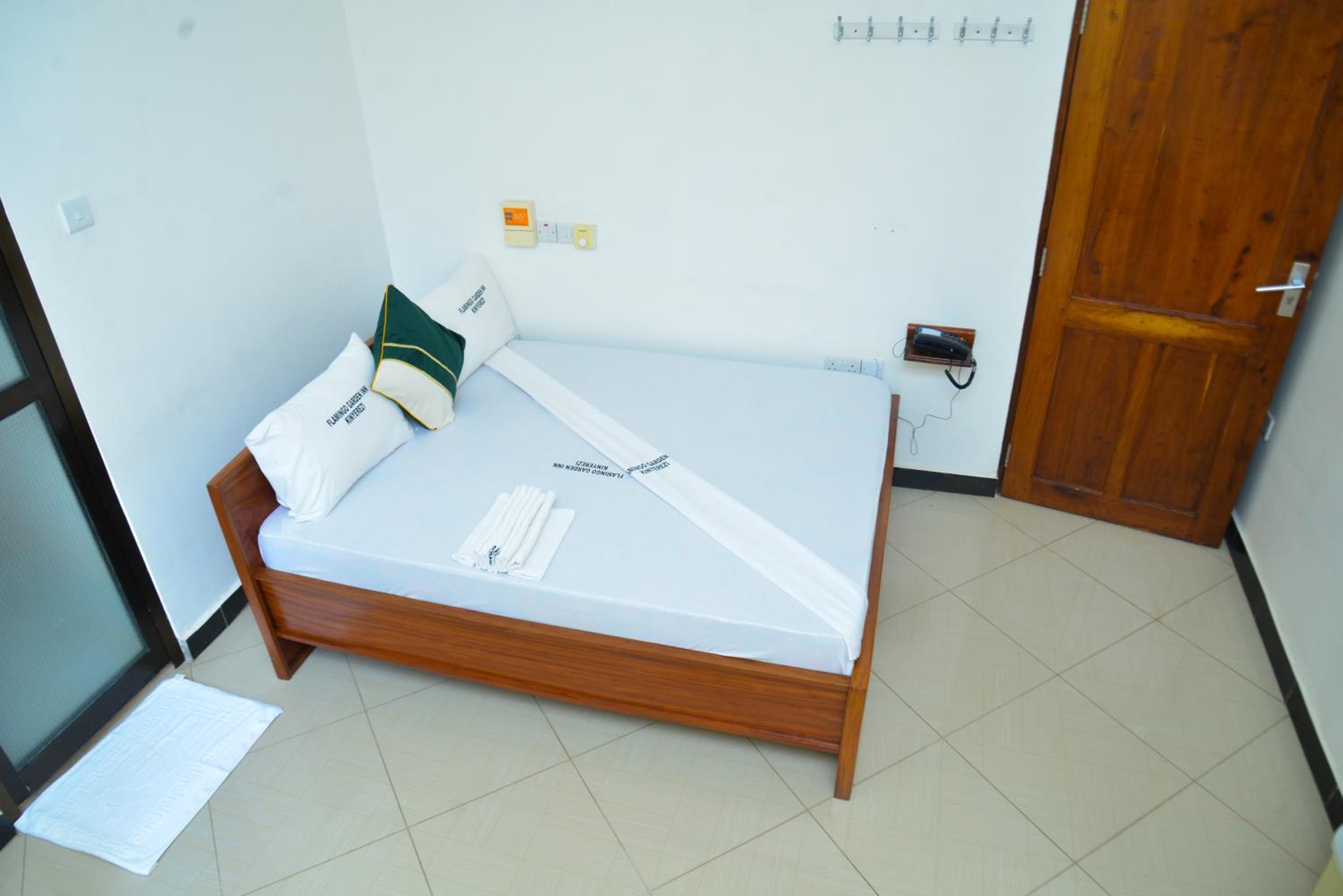 Flamingo Hotel Kinyerezi