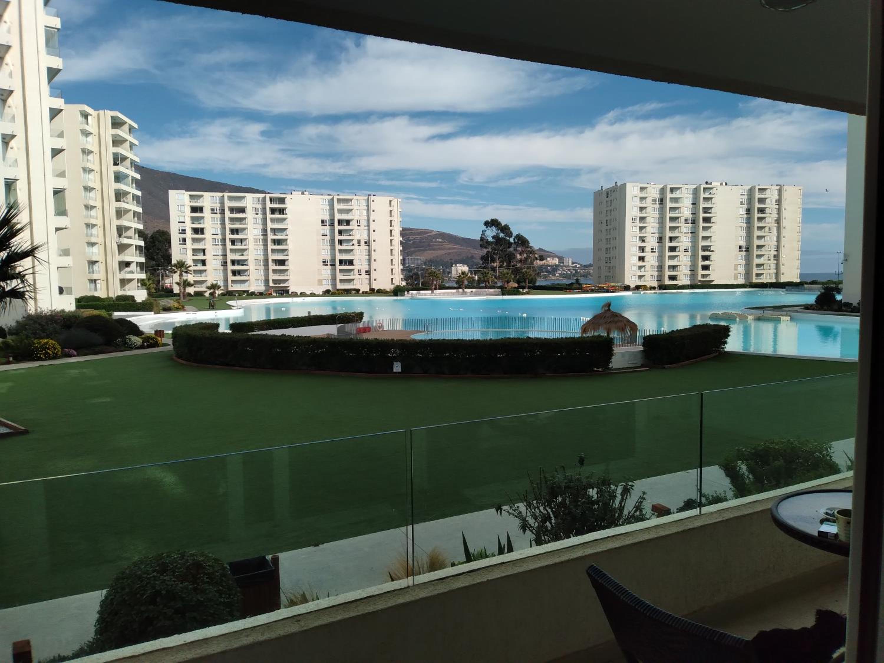 Departamento en la playa en la laguna de cristal