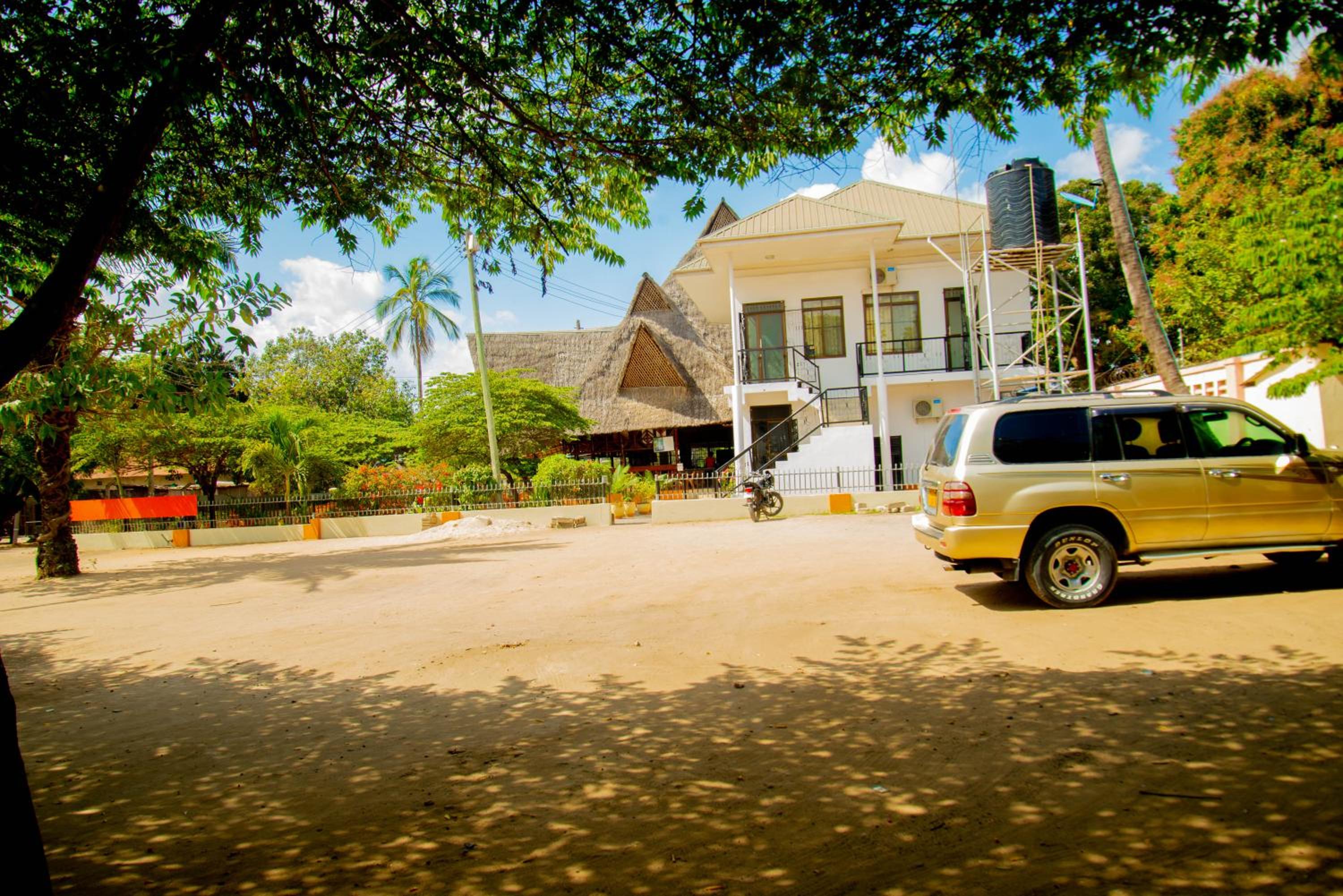 Flamingo Hotel Kinyerezi