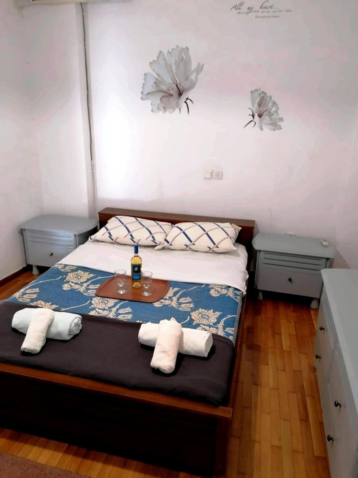 Kalamaki Guest House