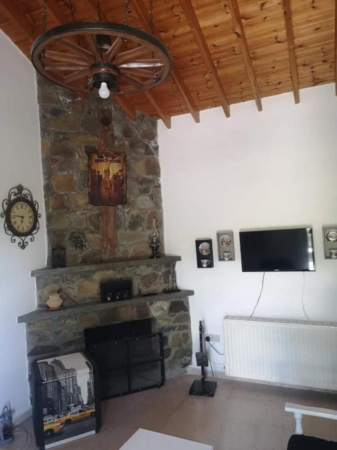 Photo 25
