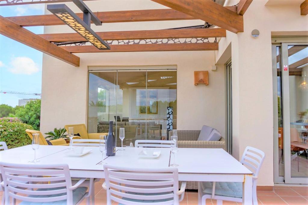 Stunning 3 Bedroom luxury villa on Las Colinas Golf Resort view 4