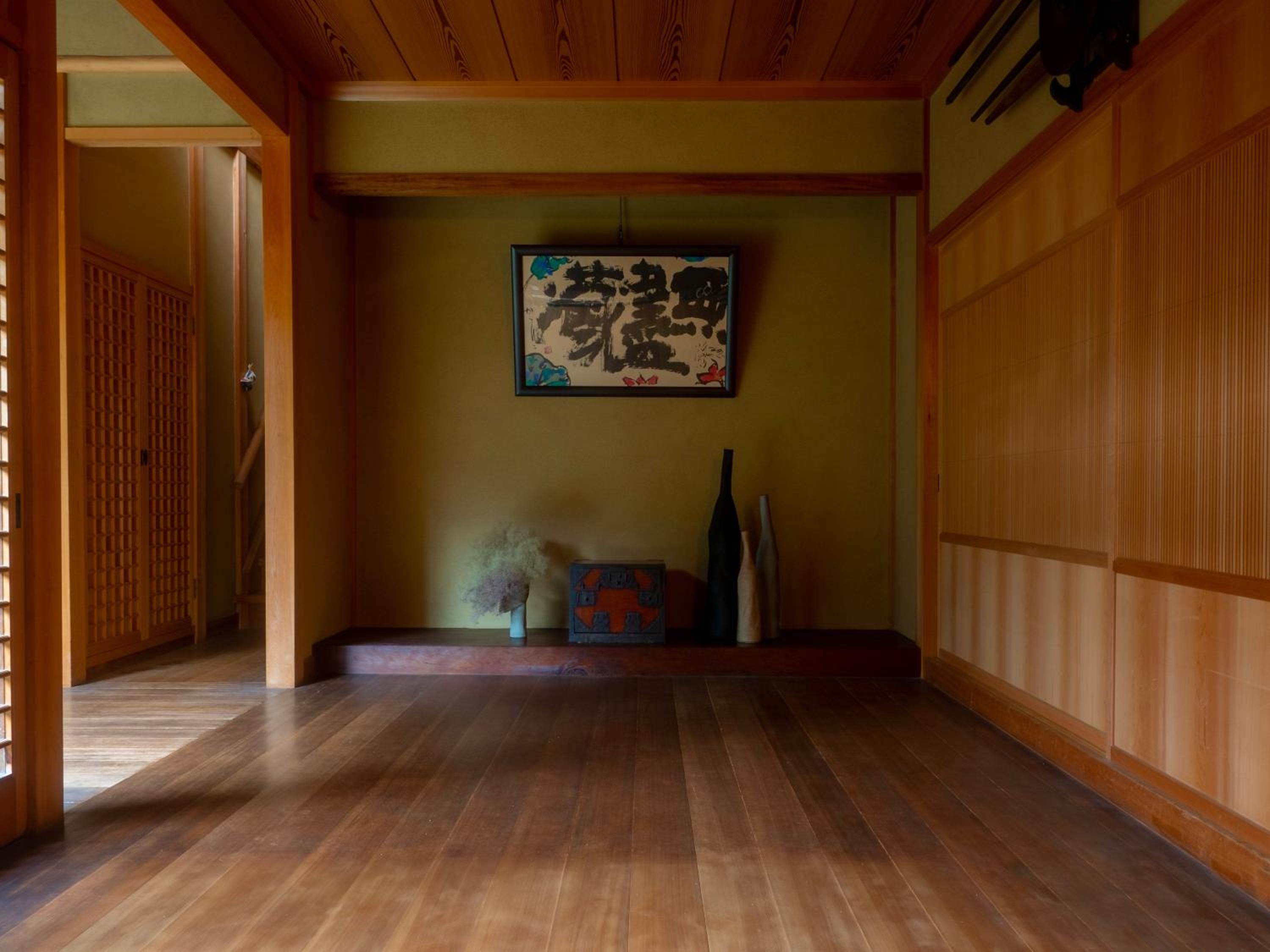 SUKIYA-zukuri Suehiro