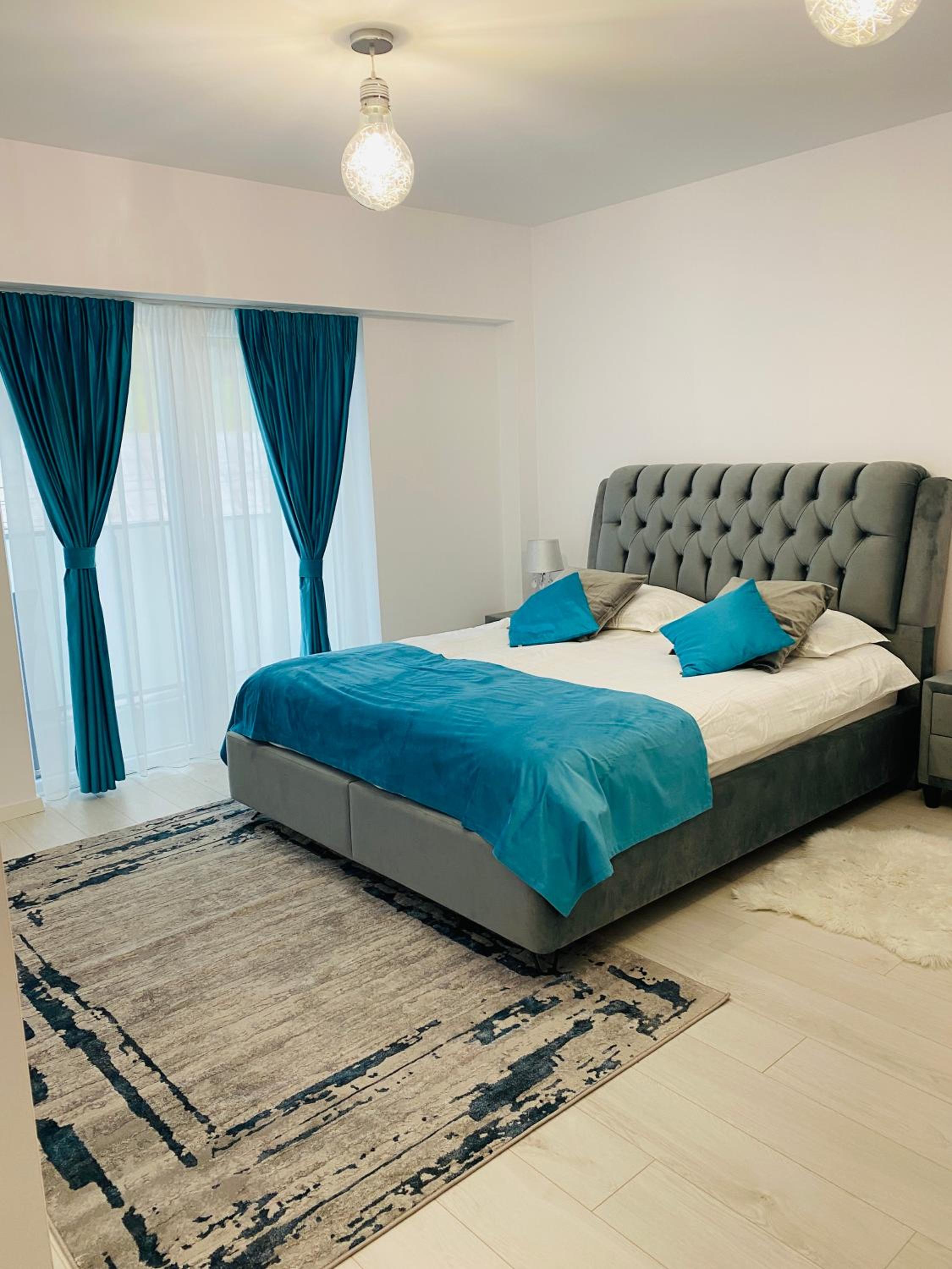 Luxury Prince view 3