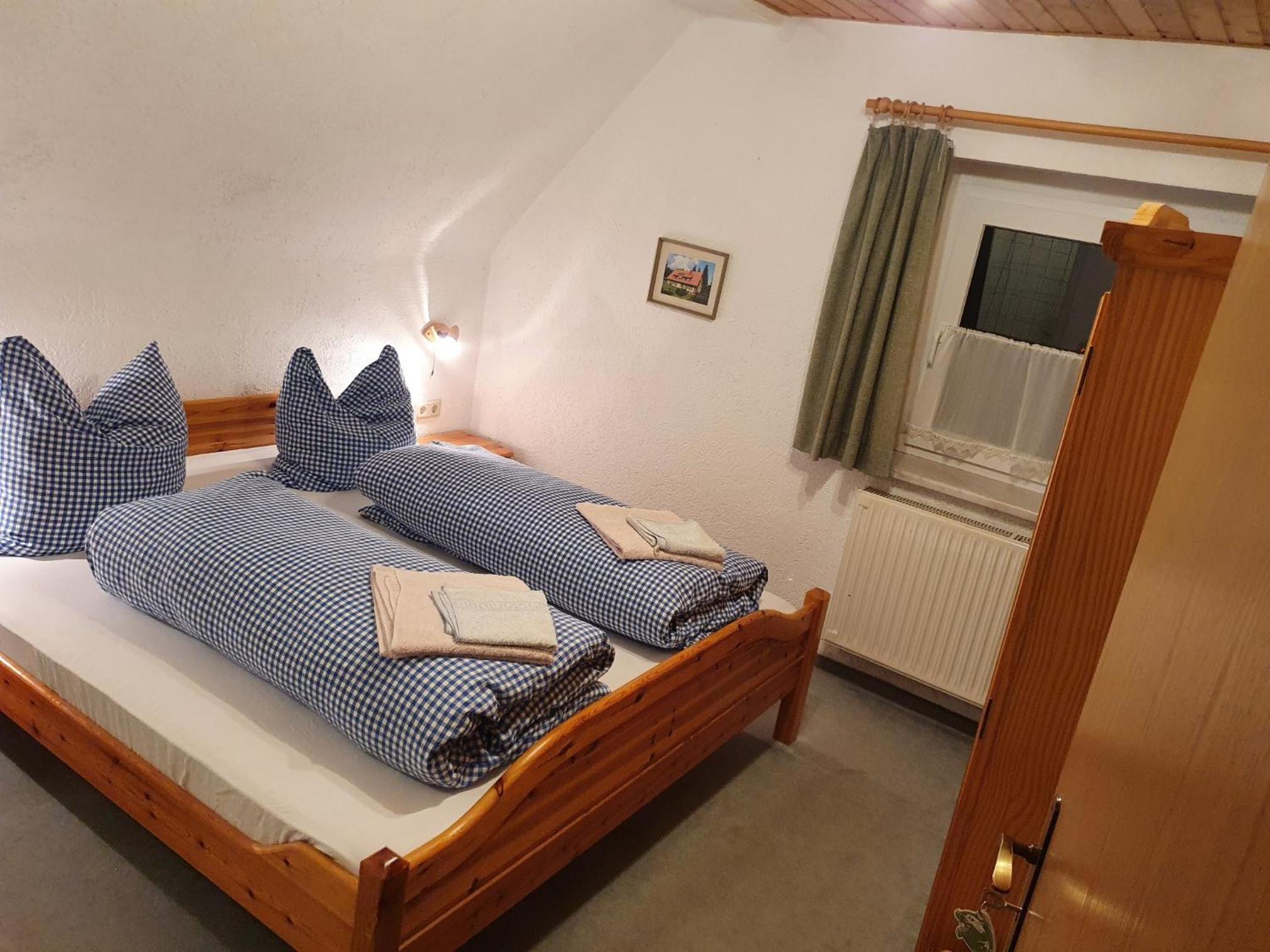 Ferienhaus am Rennsteig-Pension zur Wetterwarte