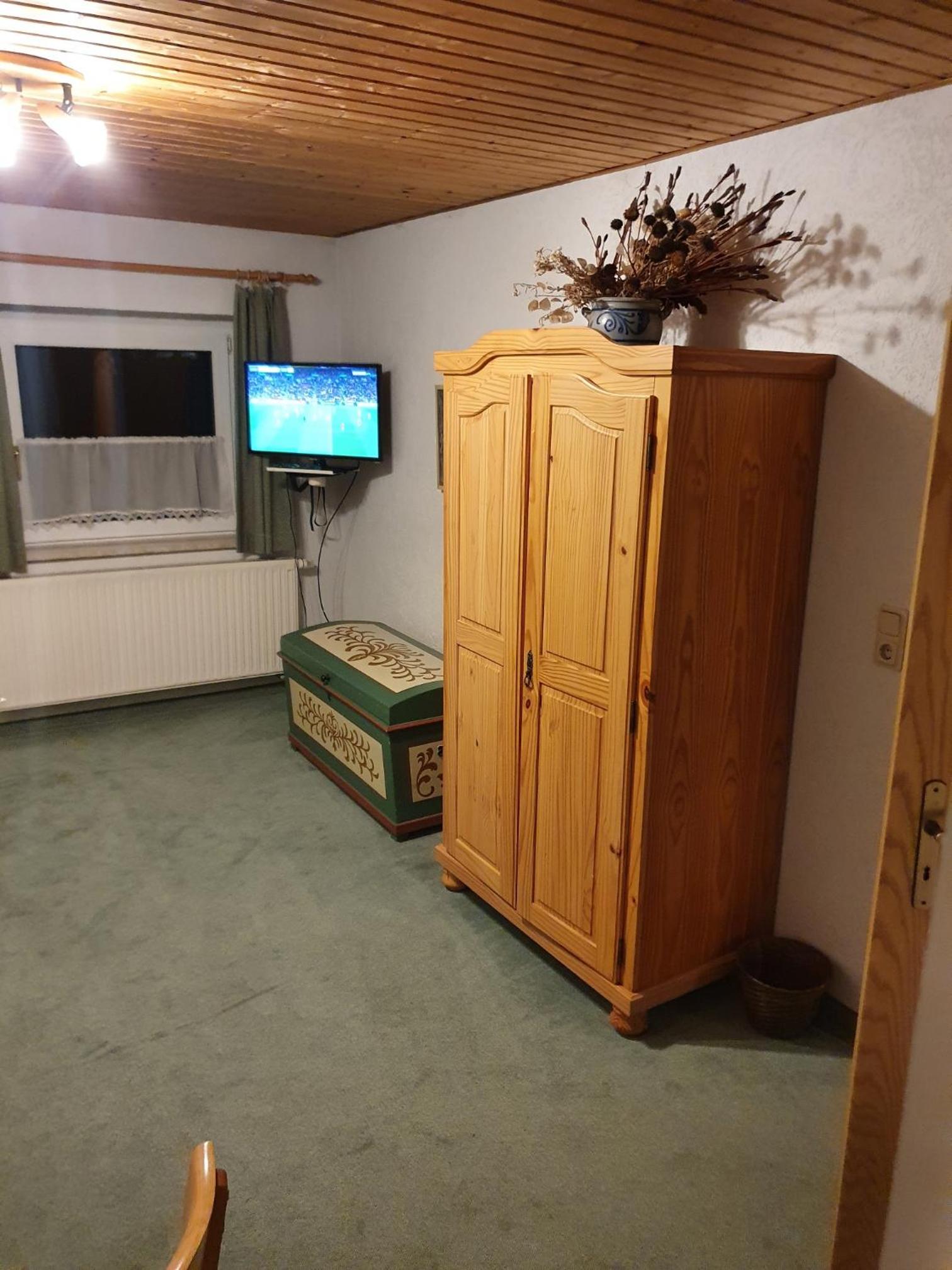 Ferienhaus am Rennsteig-Pension zur Wetterwarte
