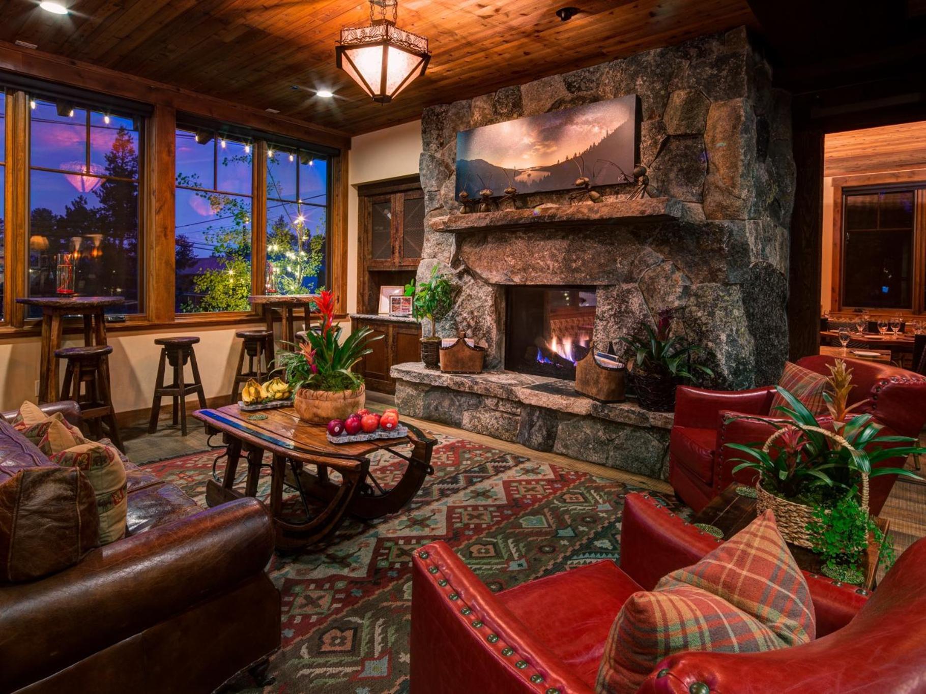 Cedar Glen Lodge - Property Image 7