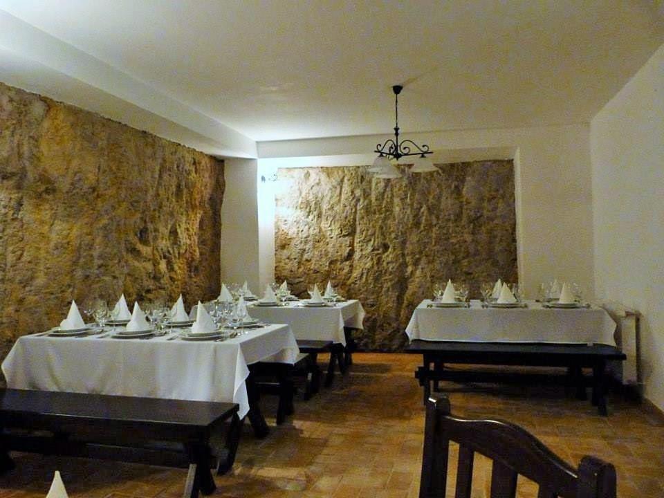Photo 33